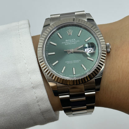 Rolex Datejust 41 126334 Mintgrüner Index Oyster 2025