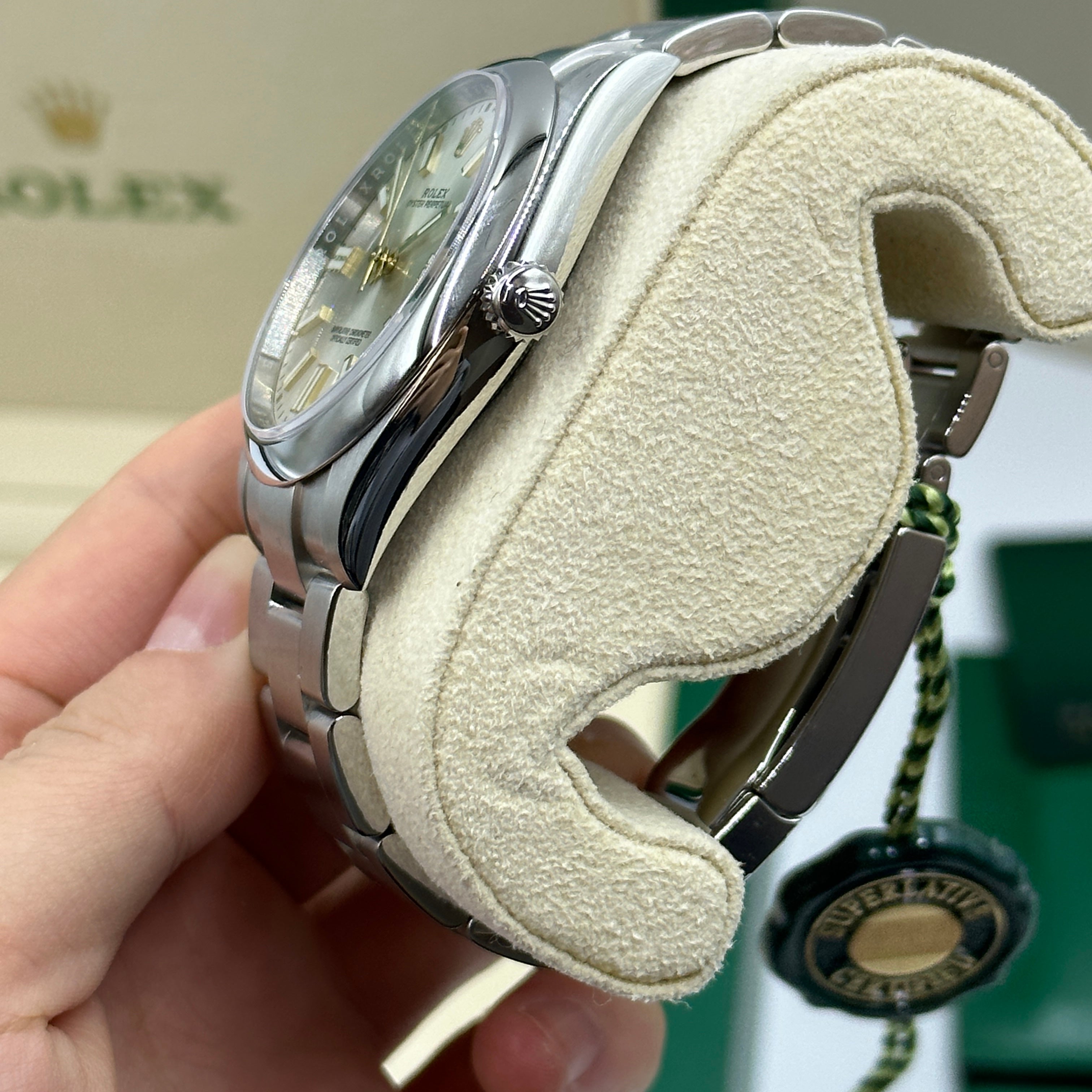 Rolex Oyster Perpetual 41 124300 Silber 2025
