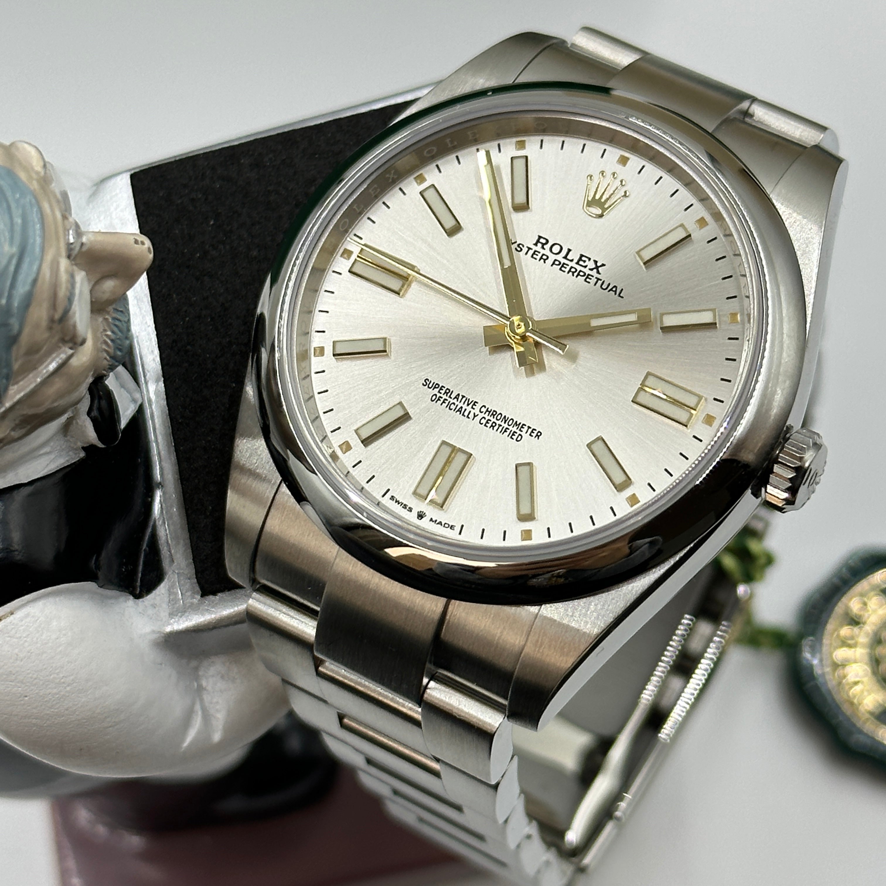 Rolex Oyster Perpetual 41 124300 Silber 2025