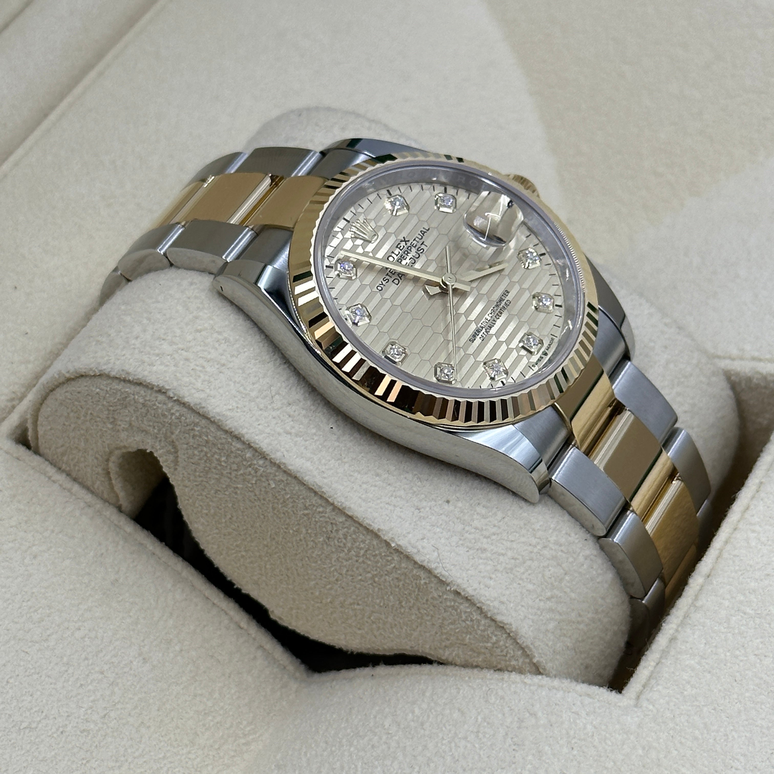 Rolex Datejust 36 126233G Champ Fluted Oyster 2024