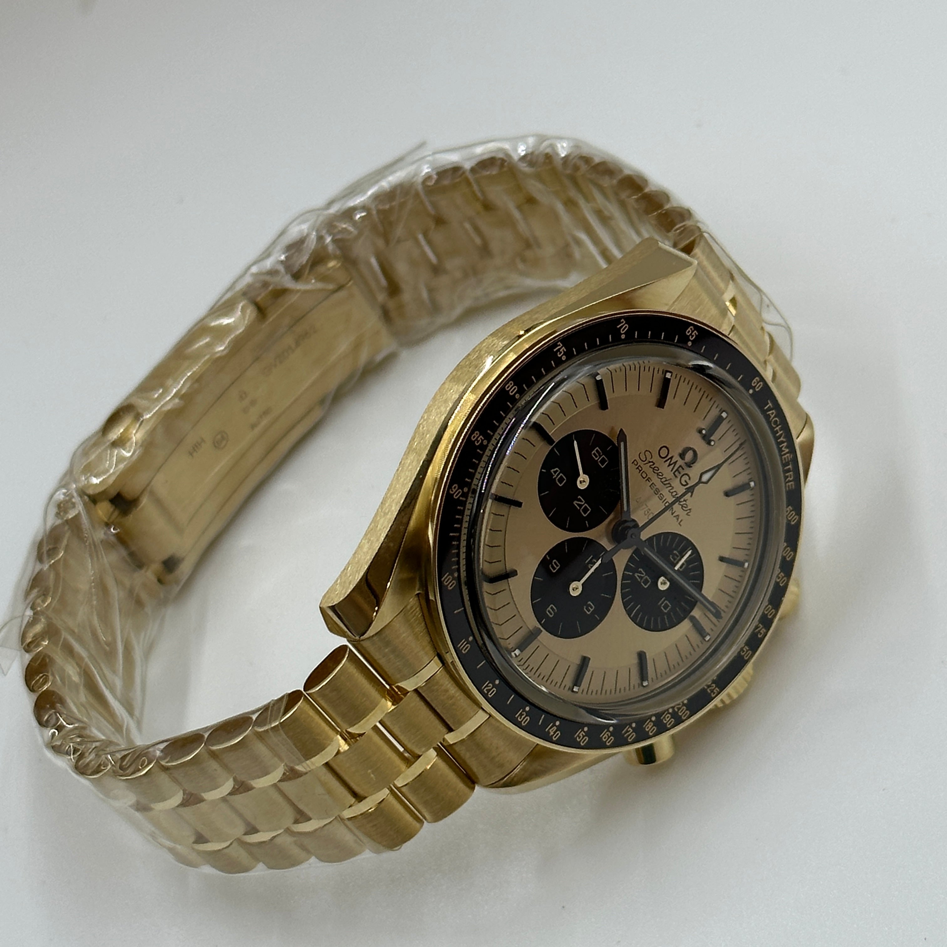 Omega - 310.60.42.50.99.002 Speedmaster Professional Moonwatch 3861 Moonshine Gold