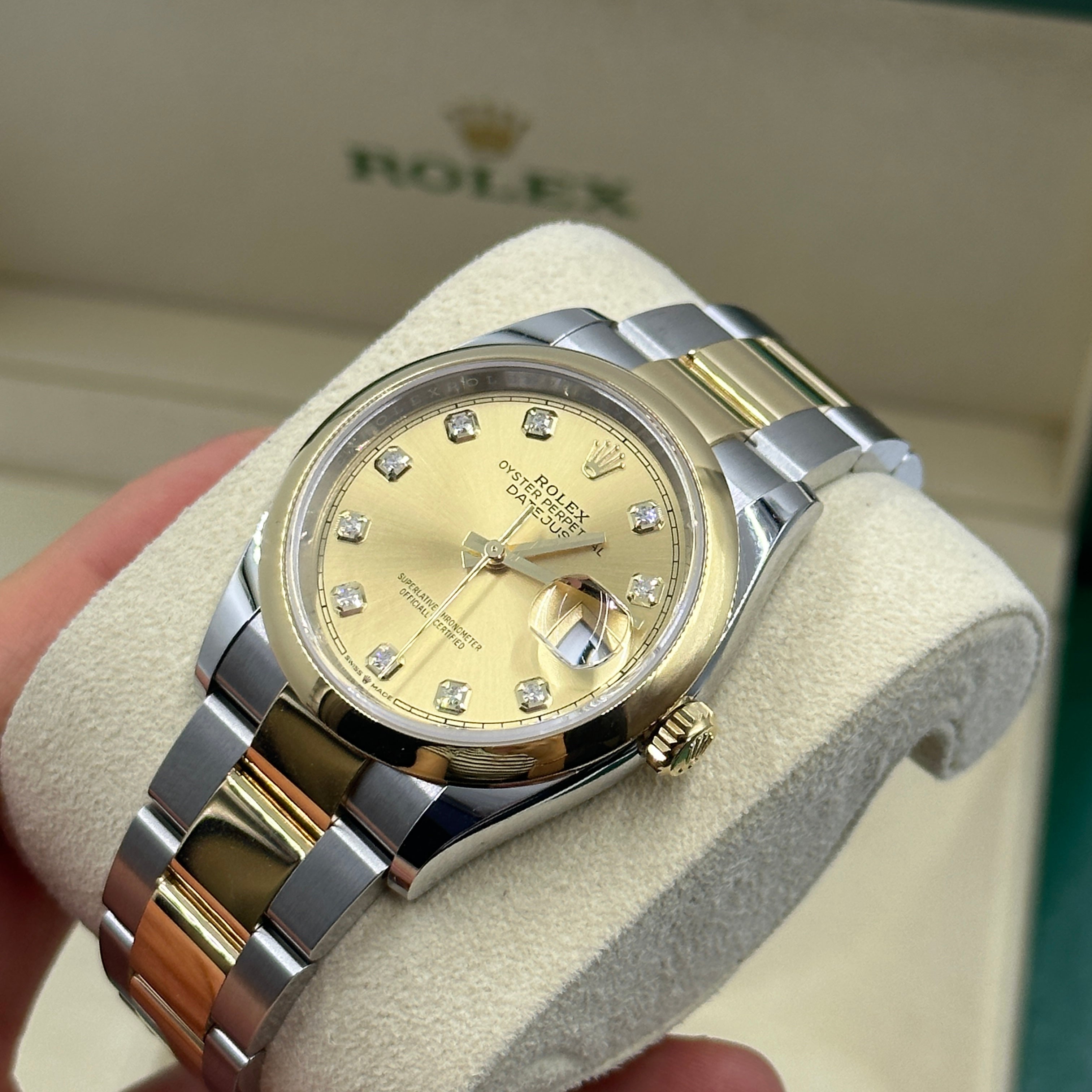 Rolex Datejust 36 126203G Champ Oyster 2024