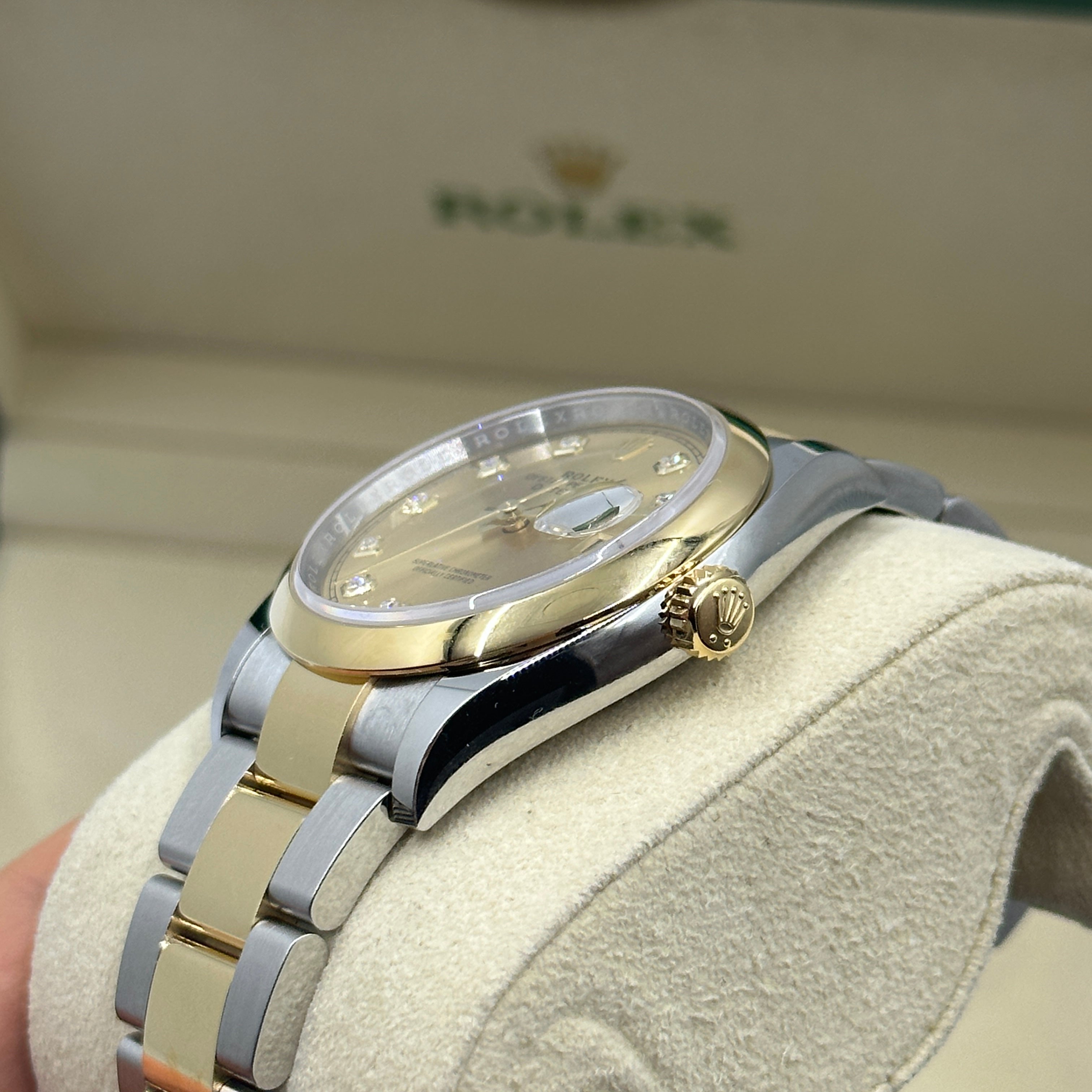 Rolex Datejust 36 126203G Champ Oyster 2024