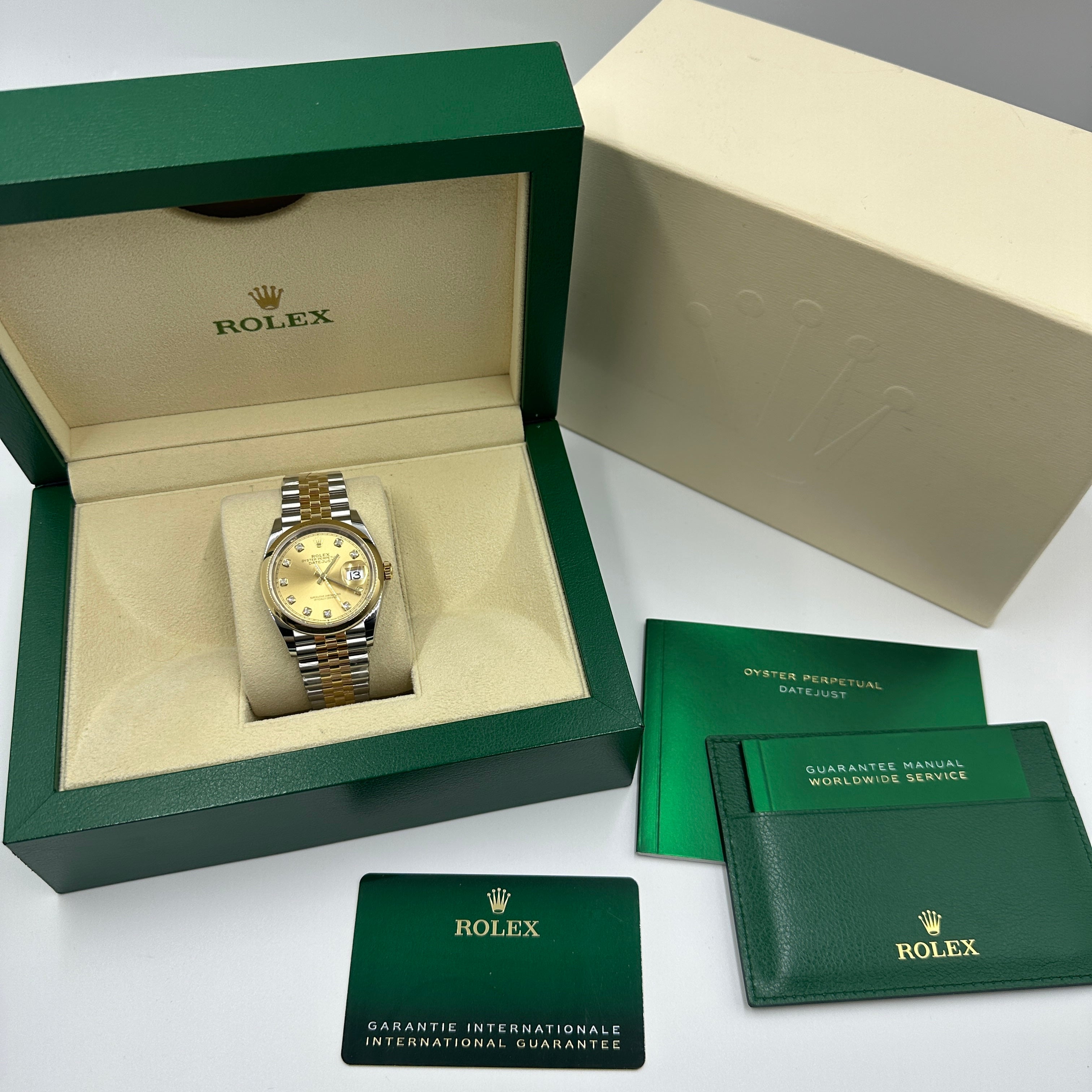 Rolex Datejust 36 126203G Champagne Jubilee 2025