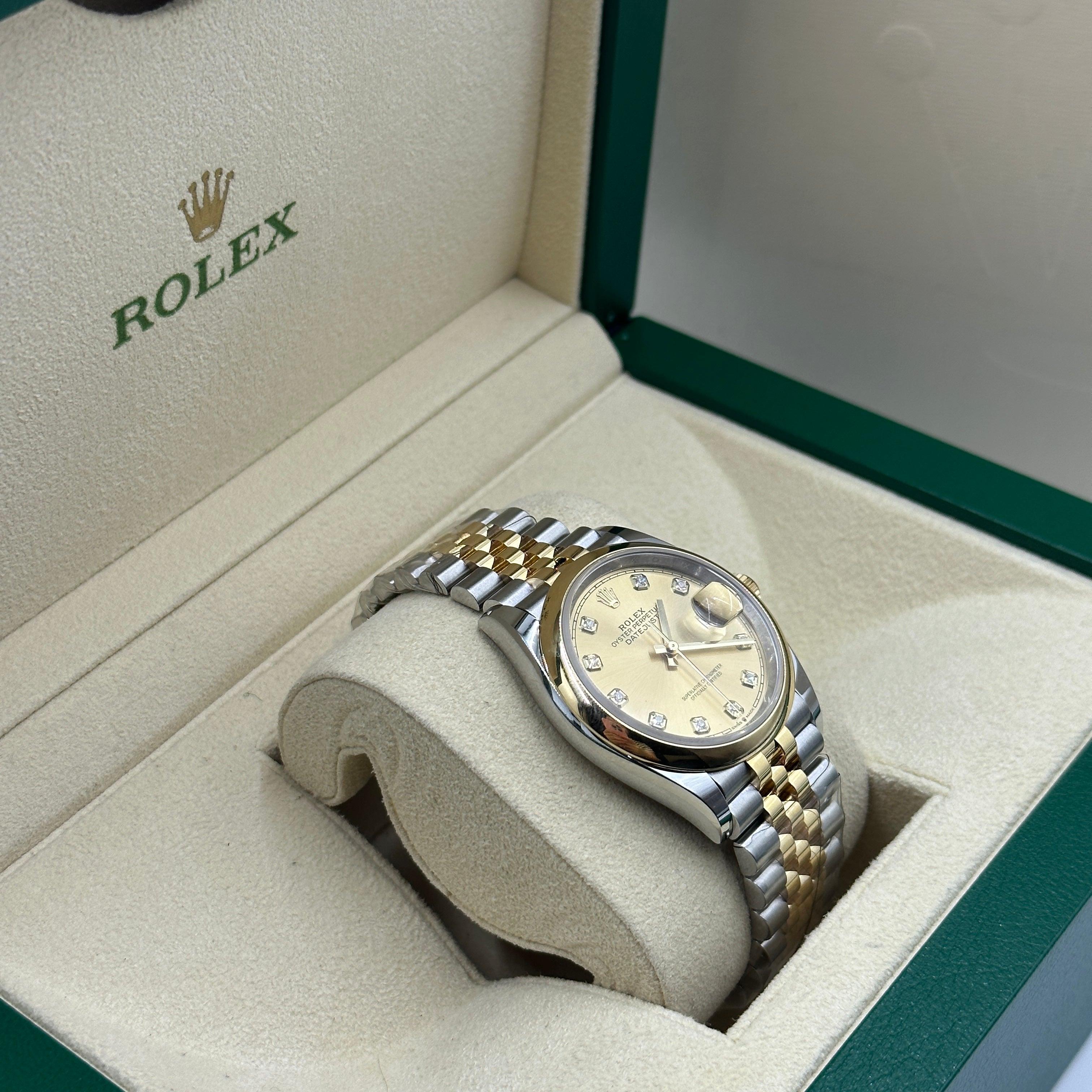 Rolex Datejust 36 126203G Champagne Jubilee 2025