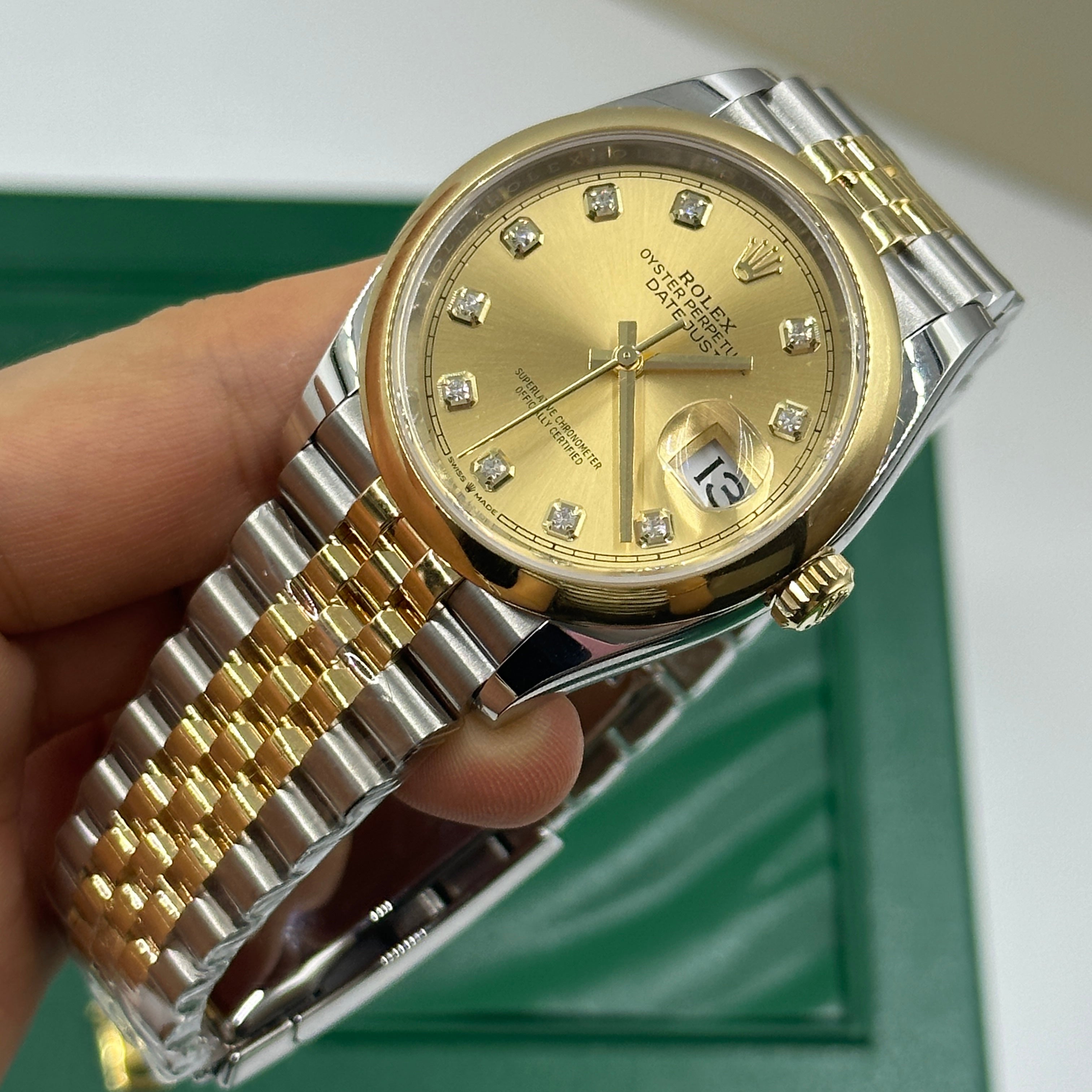 Rolex Datejust 36 126203G Champagne Jubilee 2025