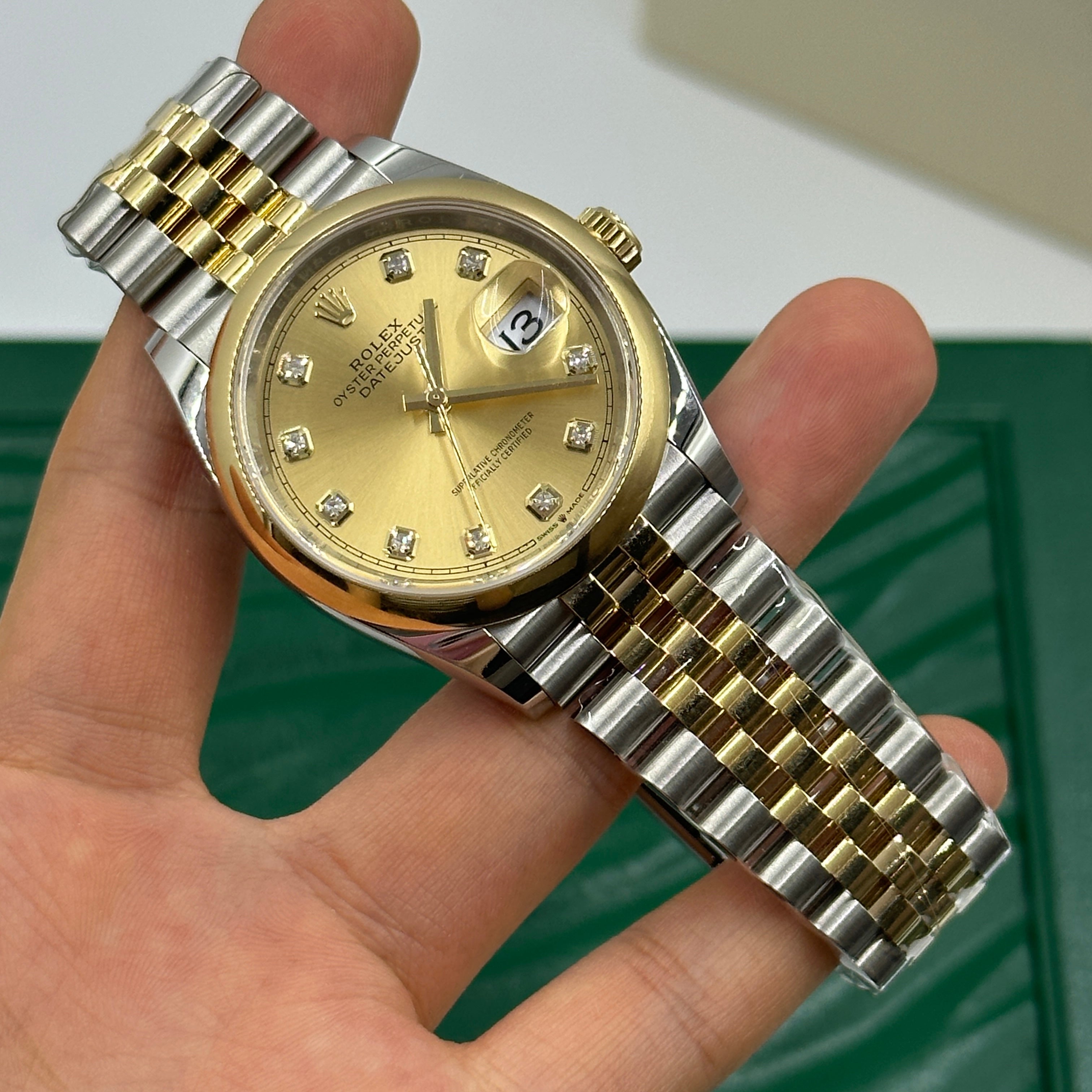 Rolex Datejust 36 126203G Champagne Jubilee 2025