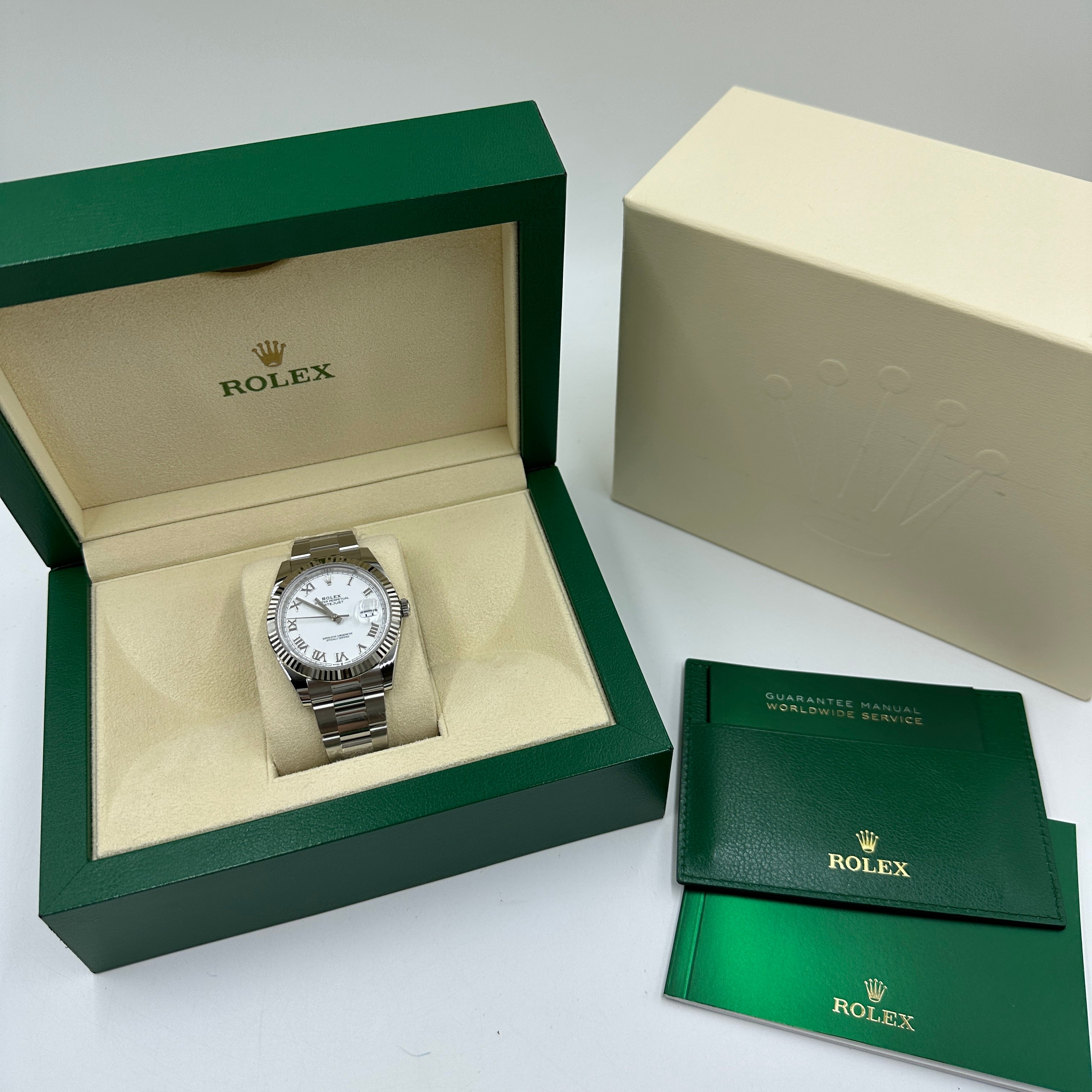 Rolex Datejust 41 126334 Weiße römische Auster 2025