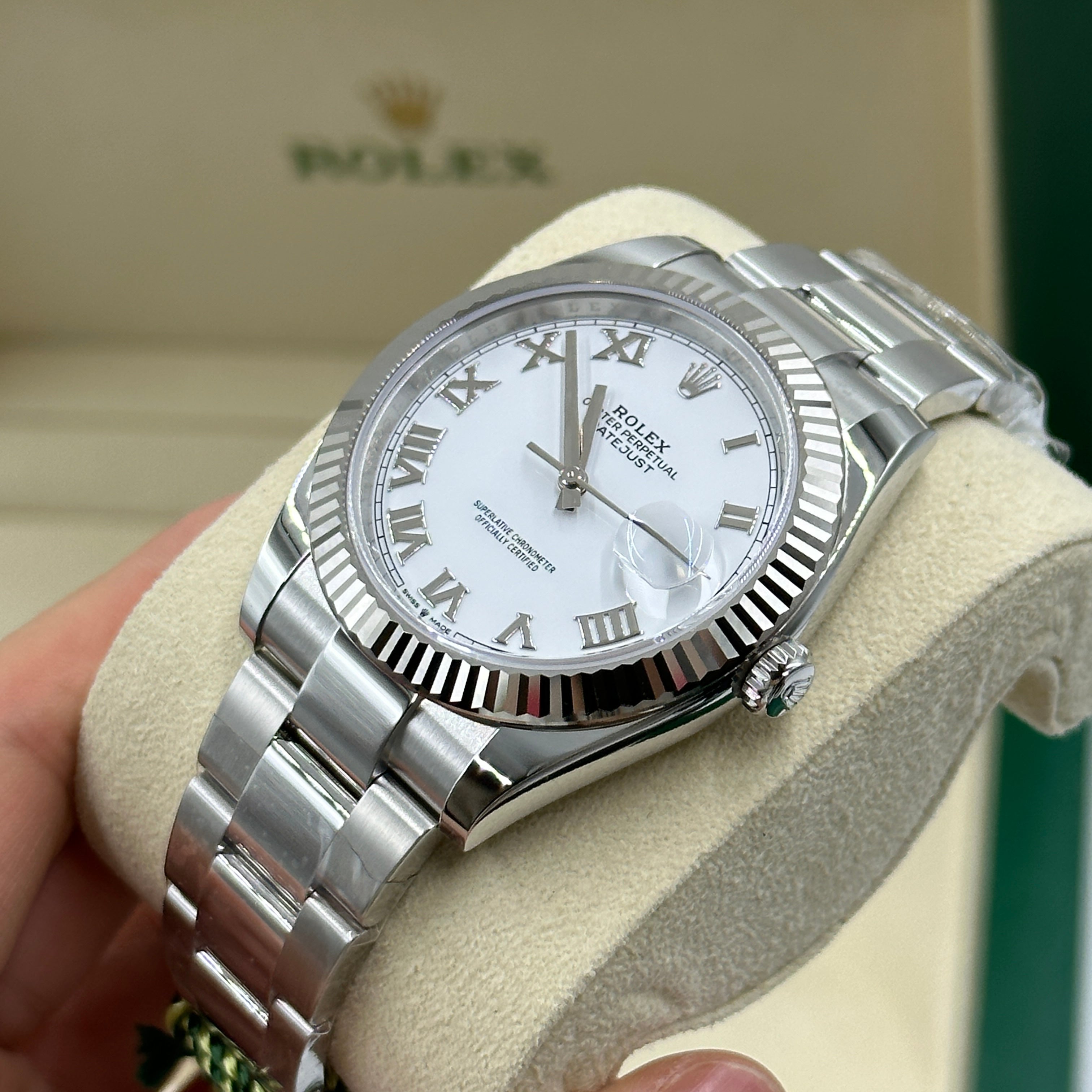 Rolex Datejust 41 126334 Weiße römische Auster 2025