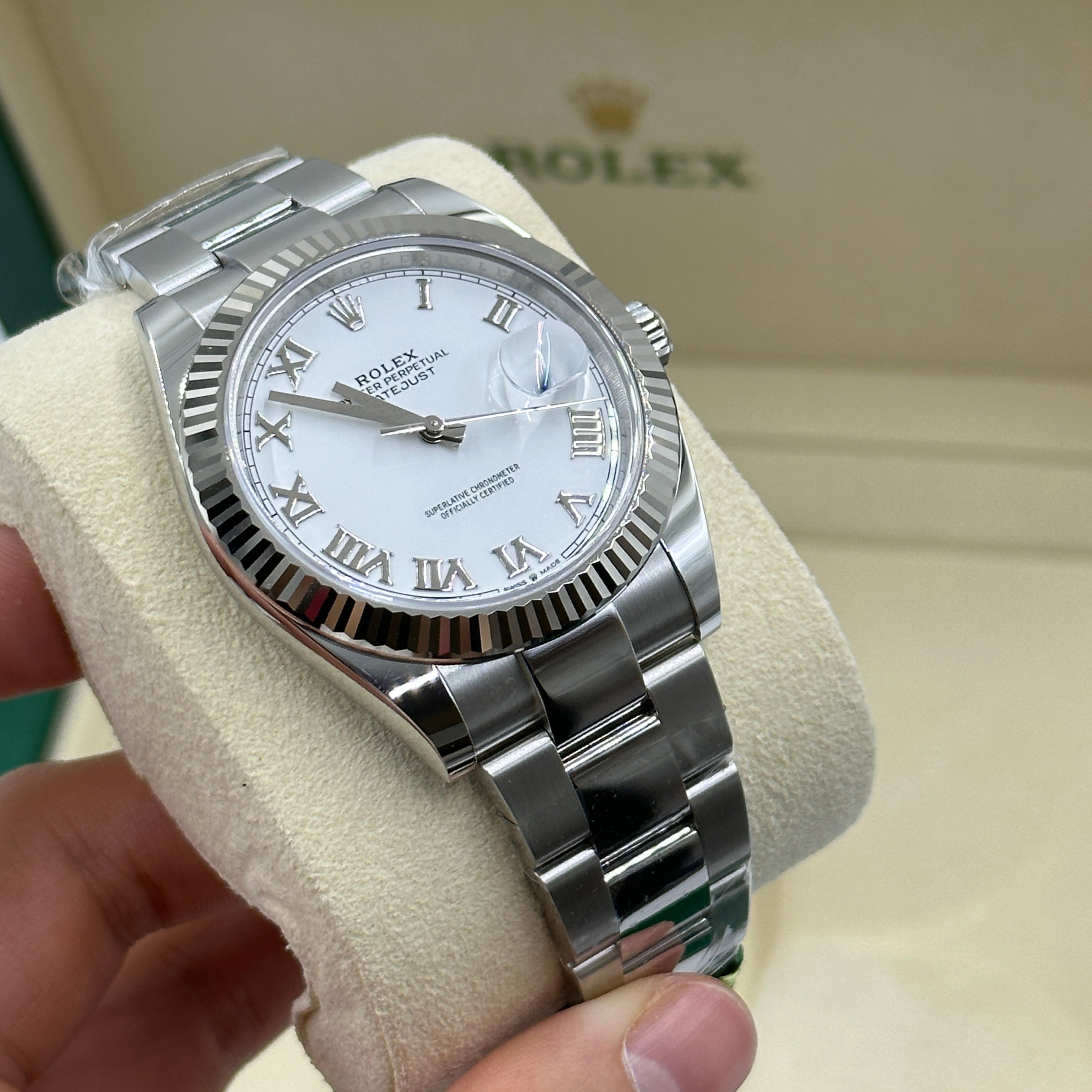 Rolex Datejust 41 126334 Weiße römische Auster 2025
