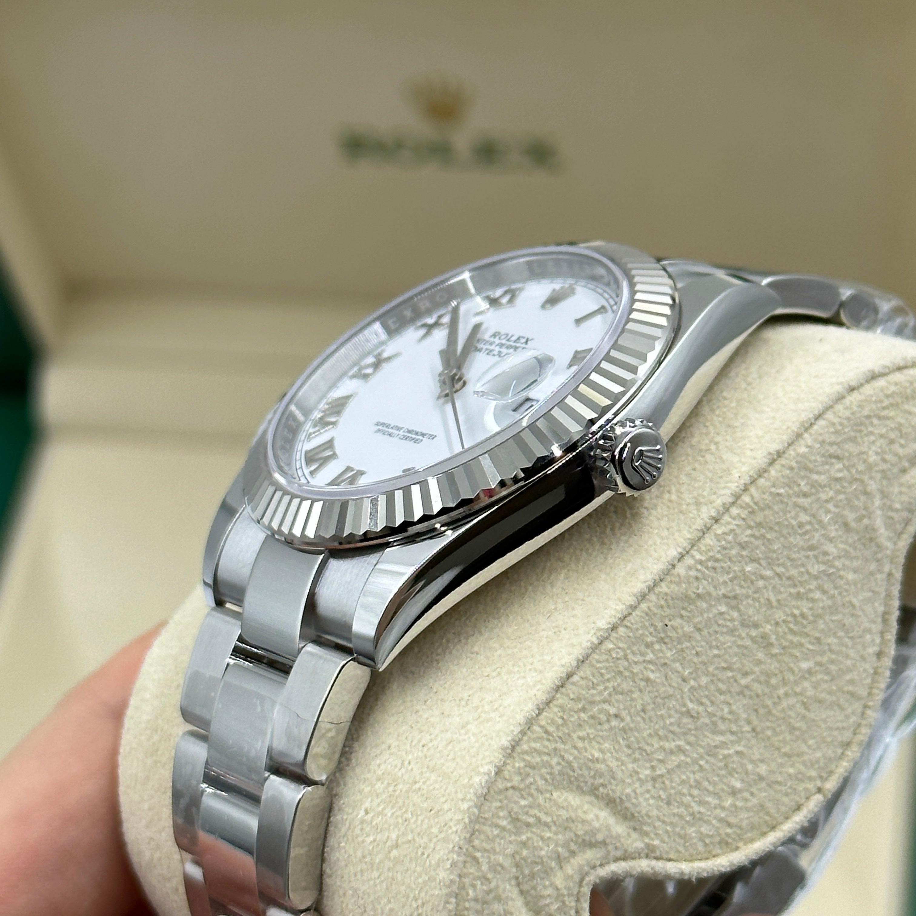 Rolex Datejust 41 126334 Weiße römische Auster 2025