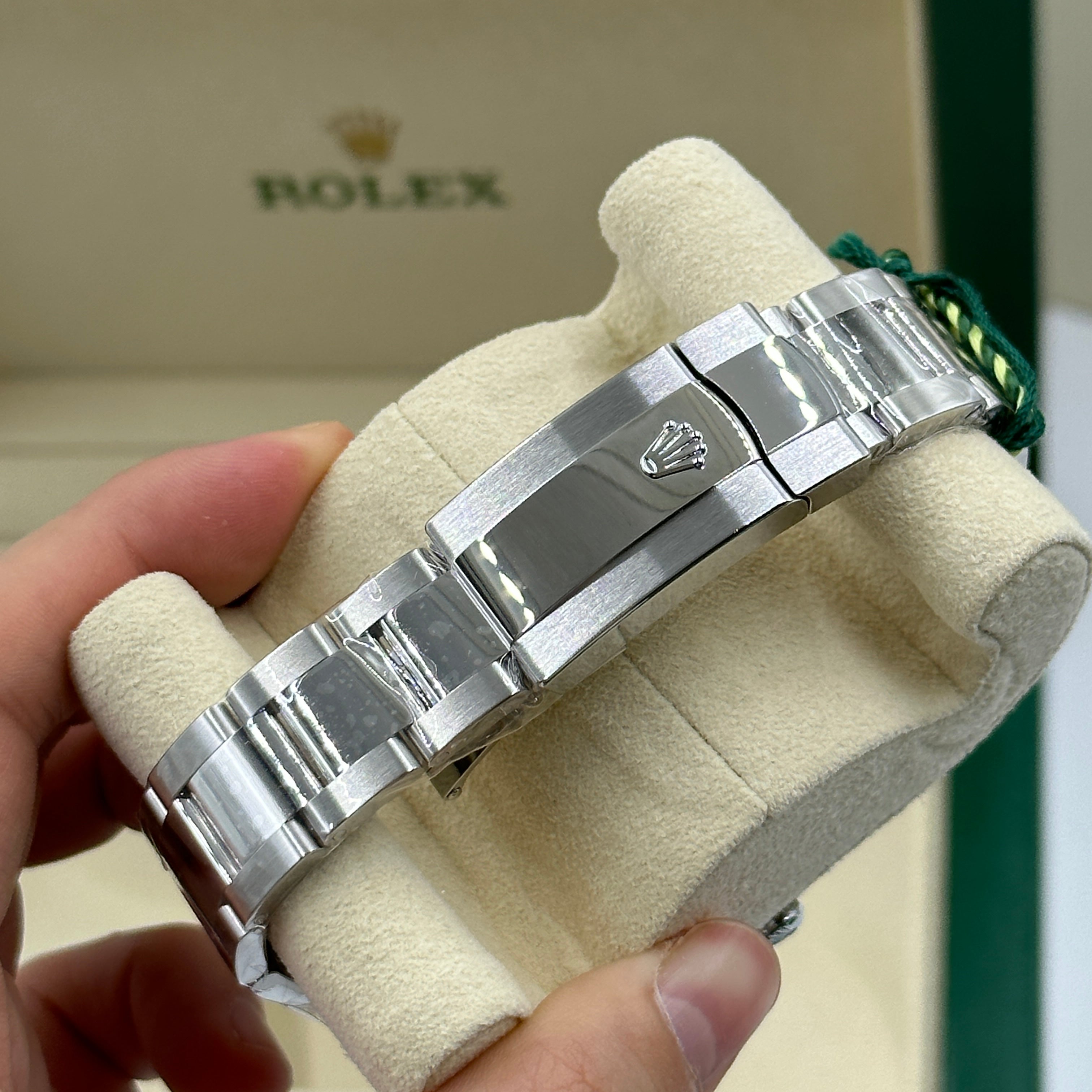Rolex Datejust 41 126334 Weiße römische Auster 2025