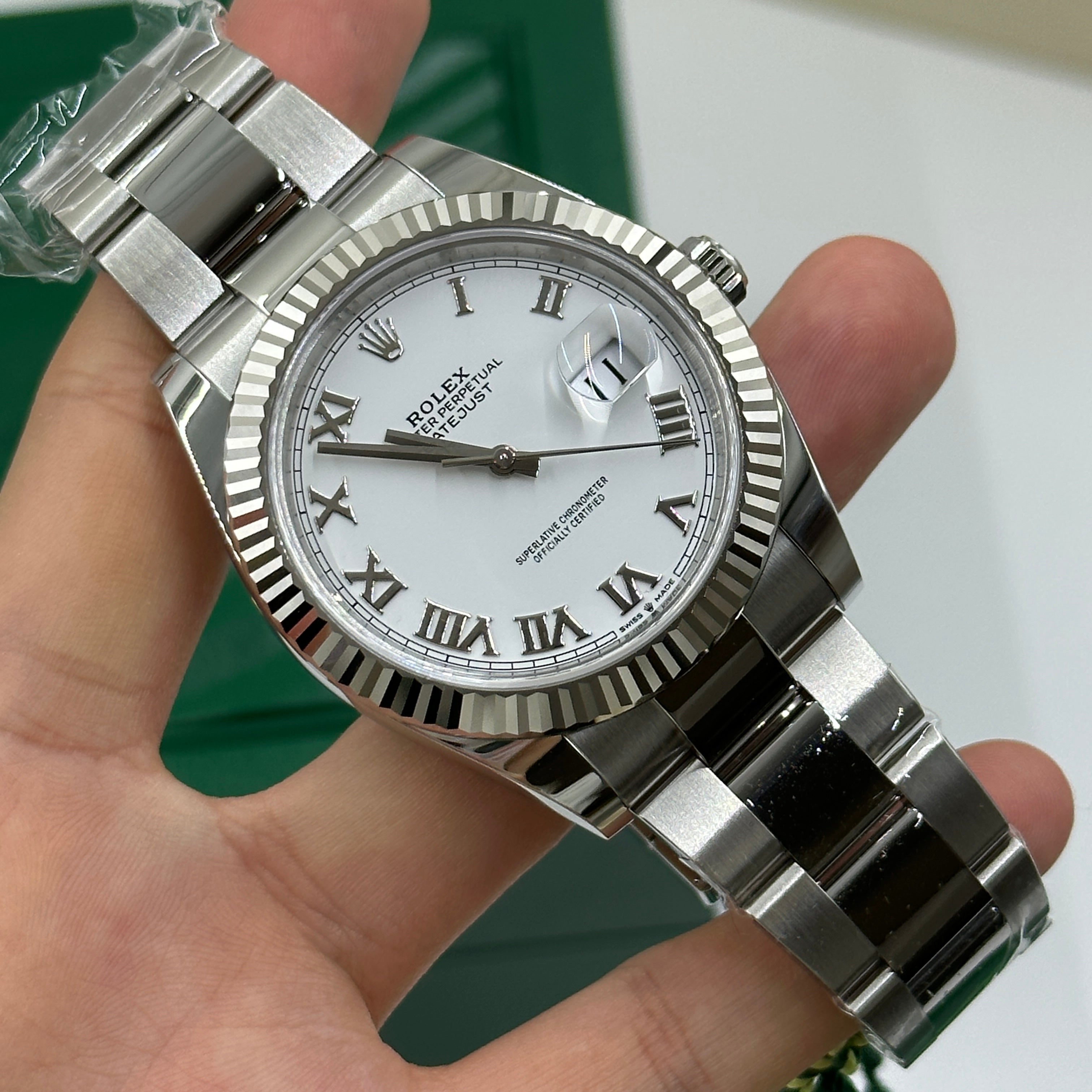 Rolex Datejust 41 126334 Weiße römische Auster 2025