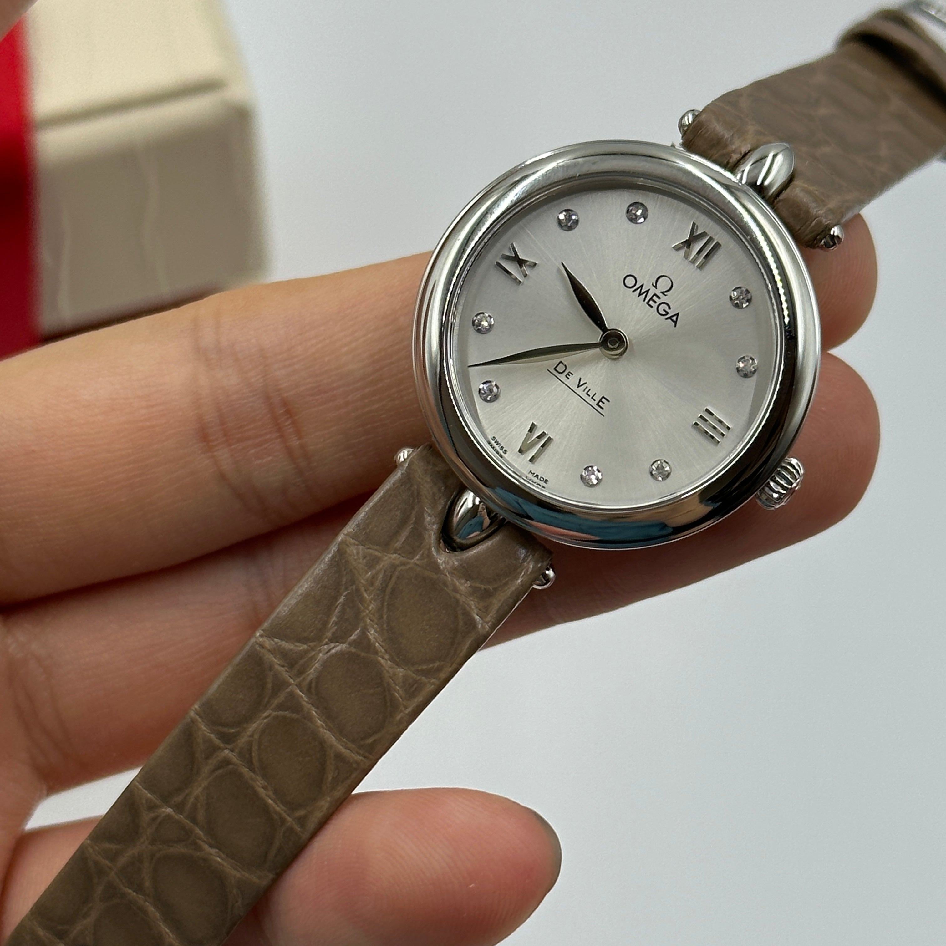 Omega 424.13.27.60.52.001 De Ville Prestige 2026