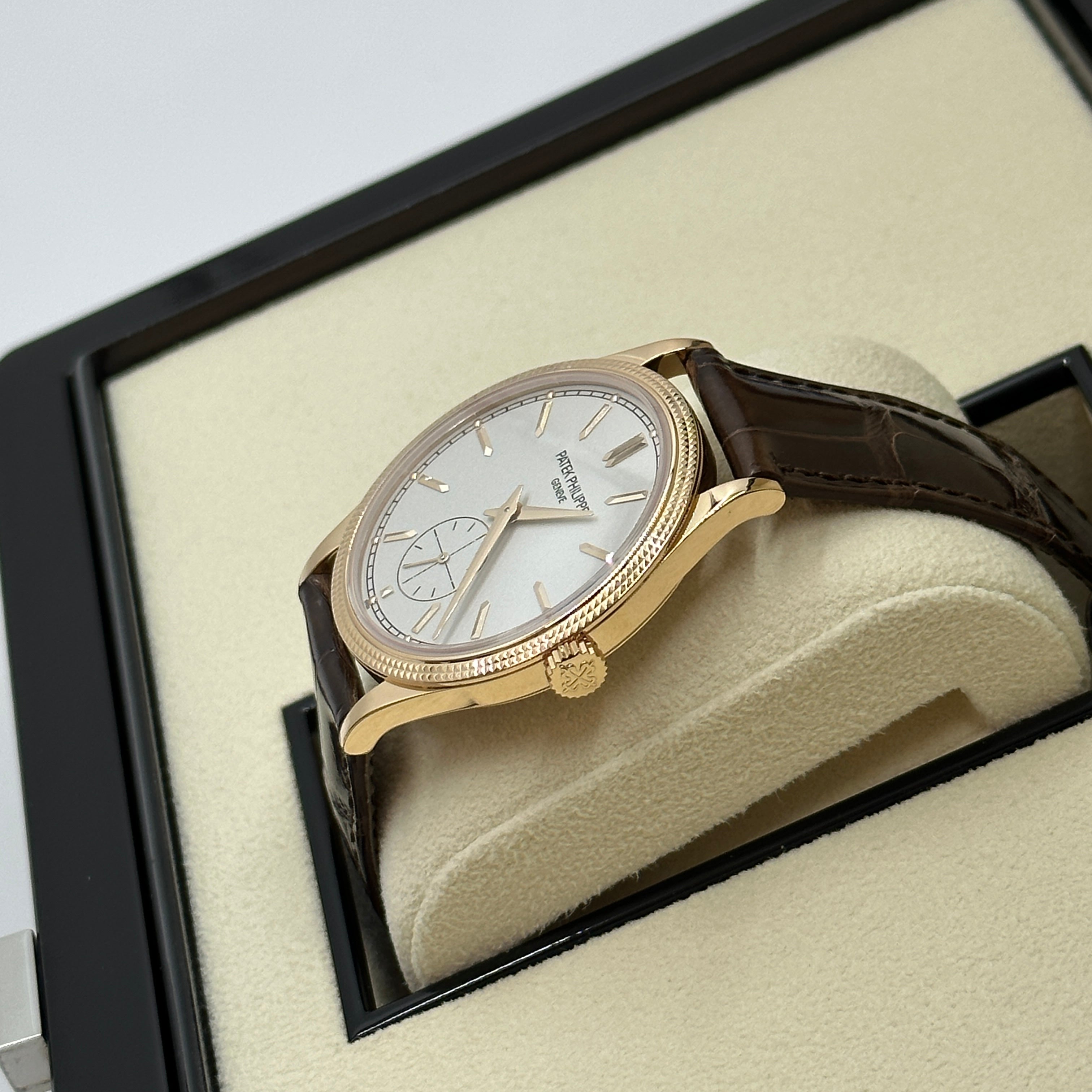 Patek Philippe Calatrava 6119R-001 Roségold 39 mm Clous-de-Paris