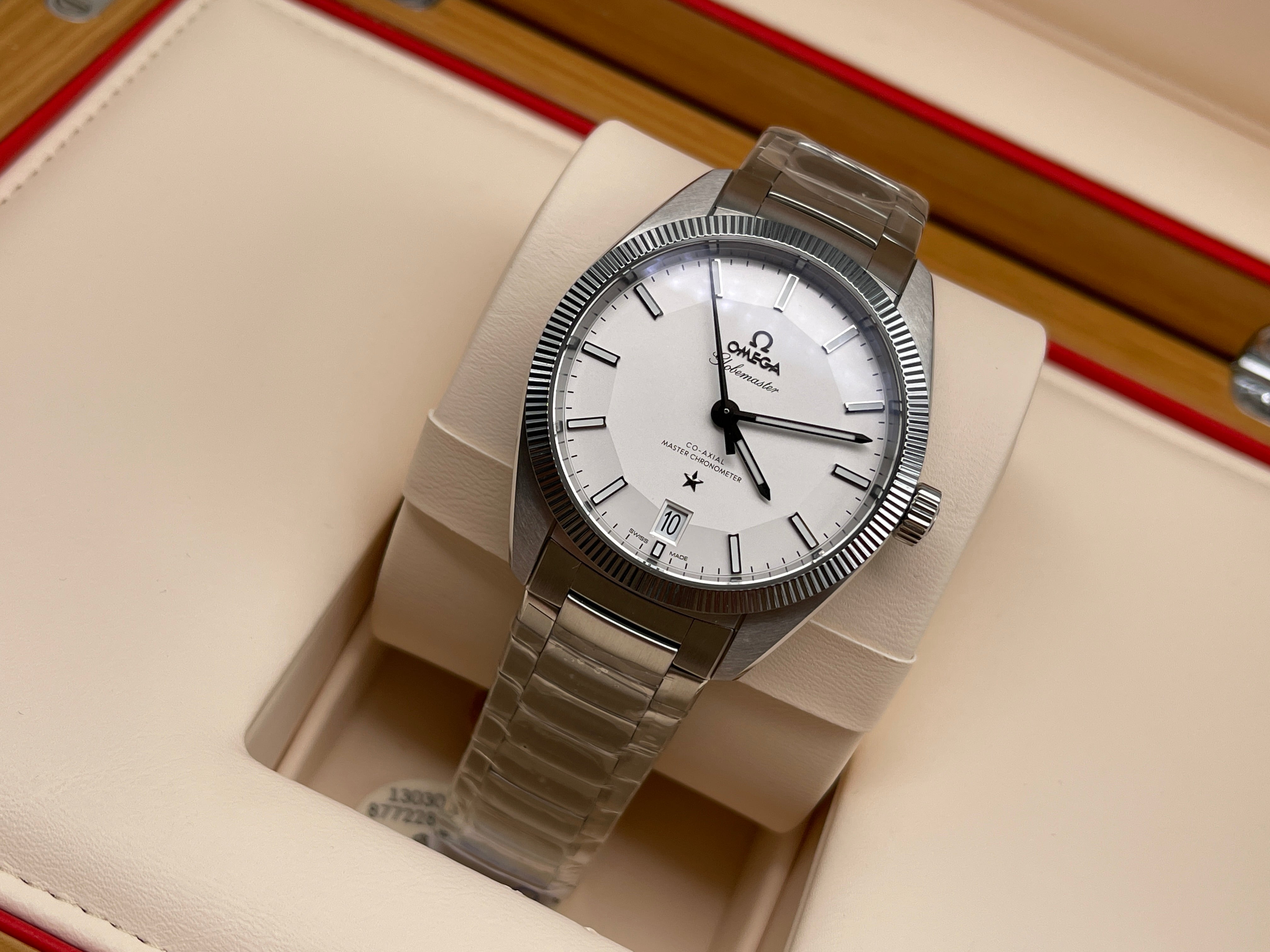 Omega Globemaster 130.30.39.21.02.001 2026