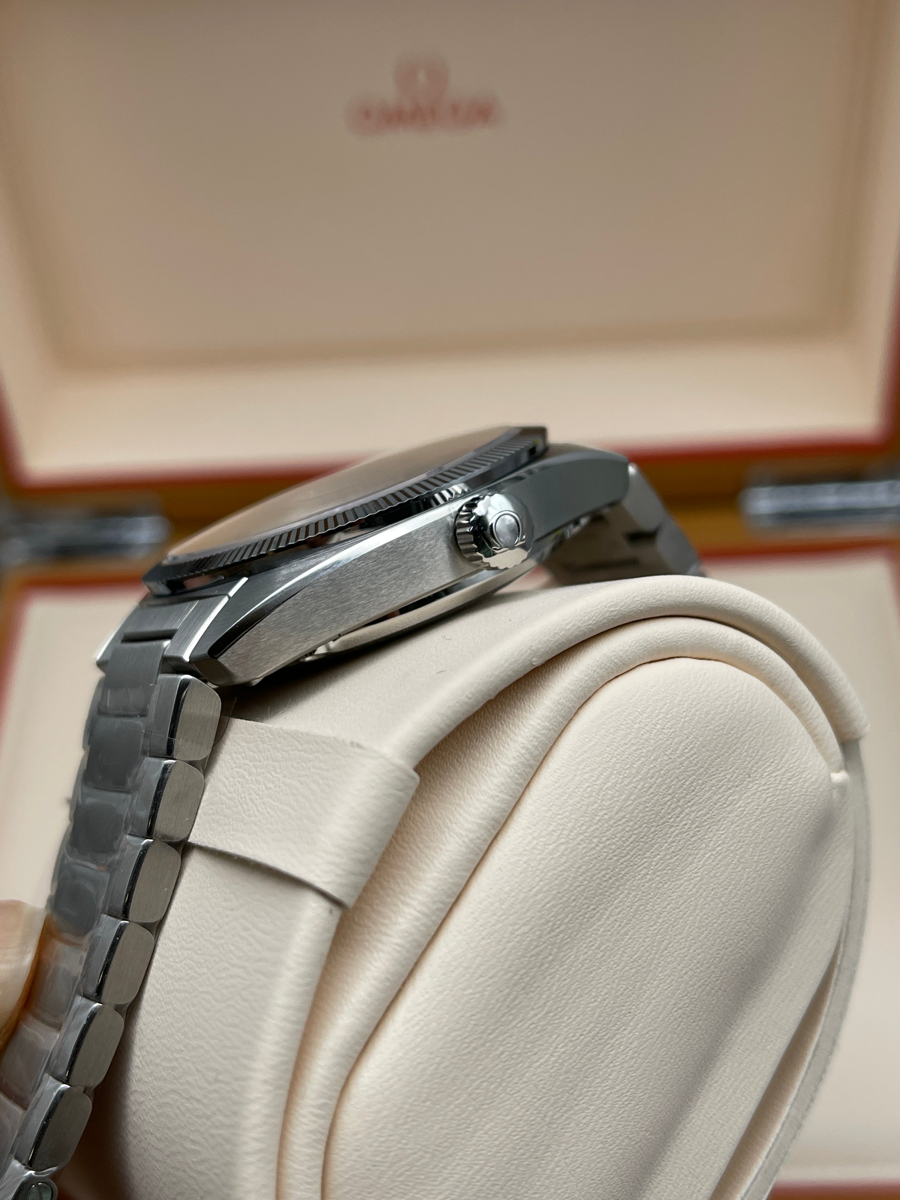 Omega Globemaster 130.30.39.21.02.001 2026