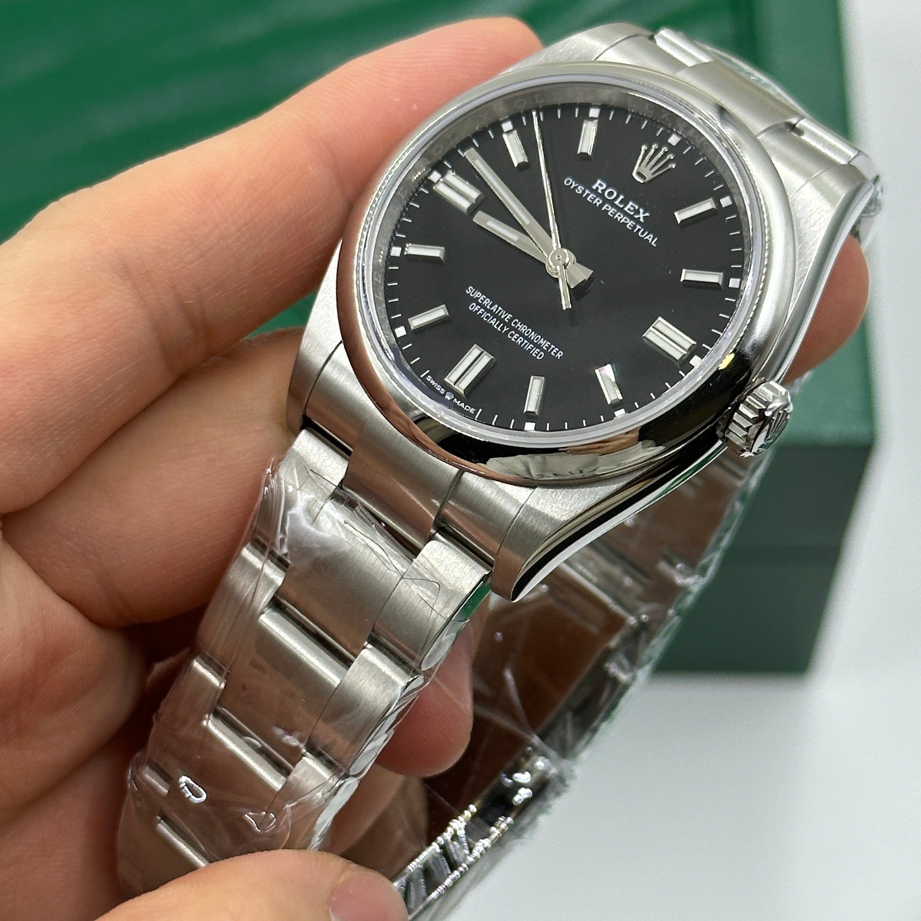 Rolex Oyster Perpetual 36 126000 Schwarz 2025