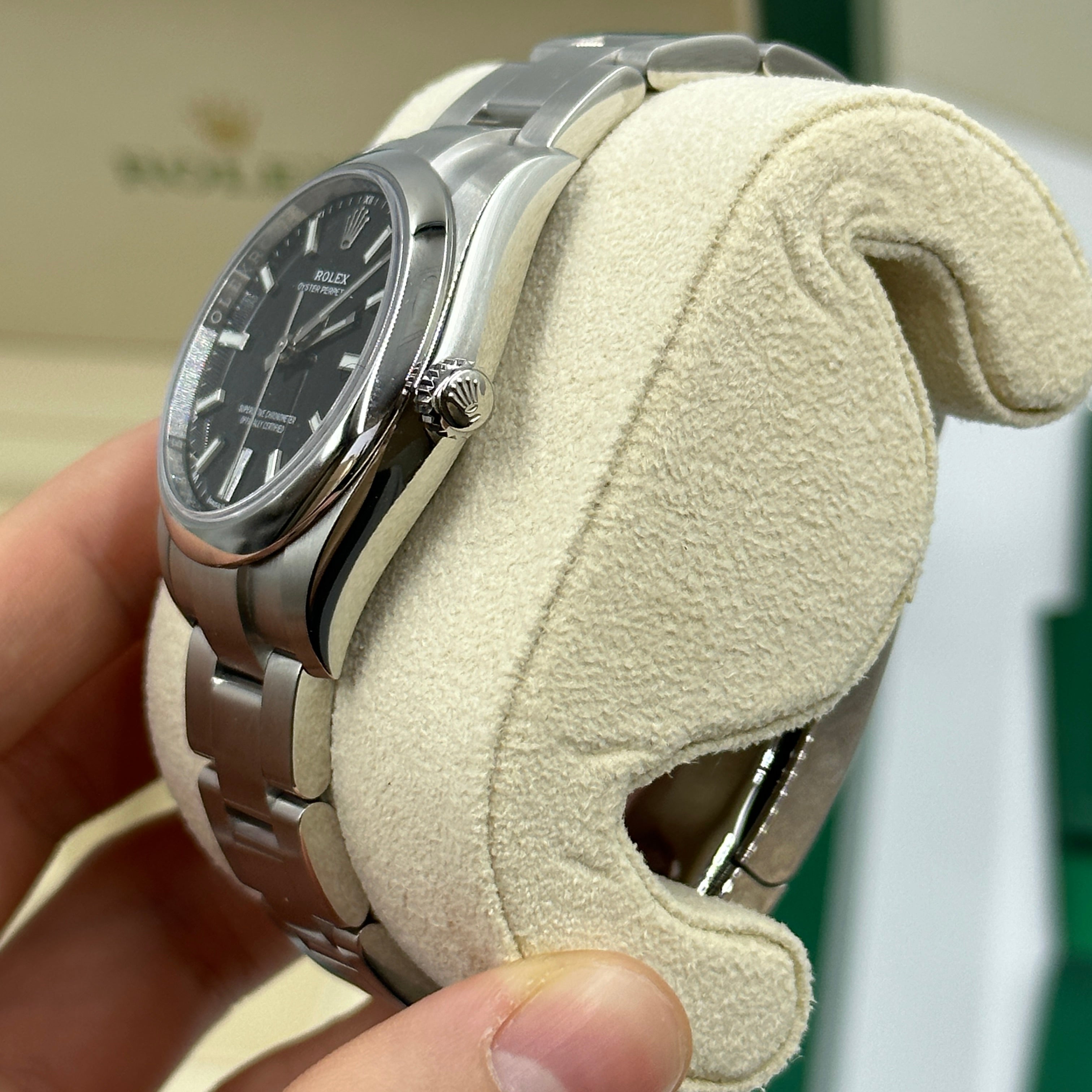 Rolex Oyster Perpetual 34 124200 Schwarz 2025