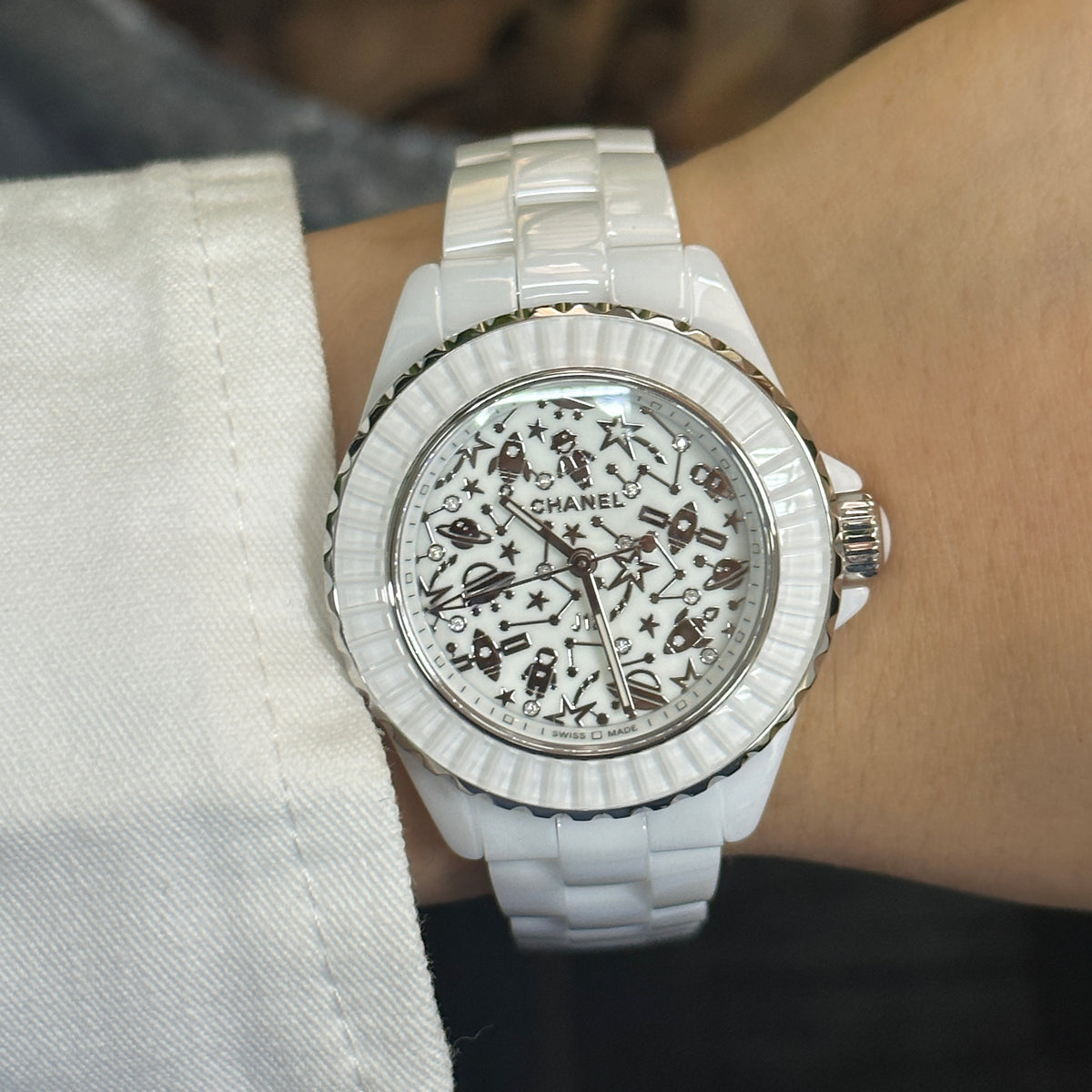 Chanel J12 H7990 2023