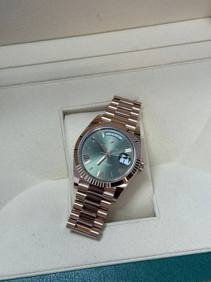 Rolex Day-Date 40MM 228235 Green Roman 2024