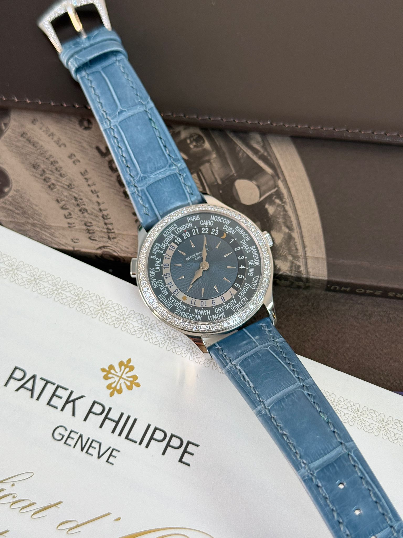 Patek Philippe  Complications 7130G-016