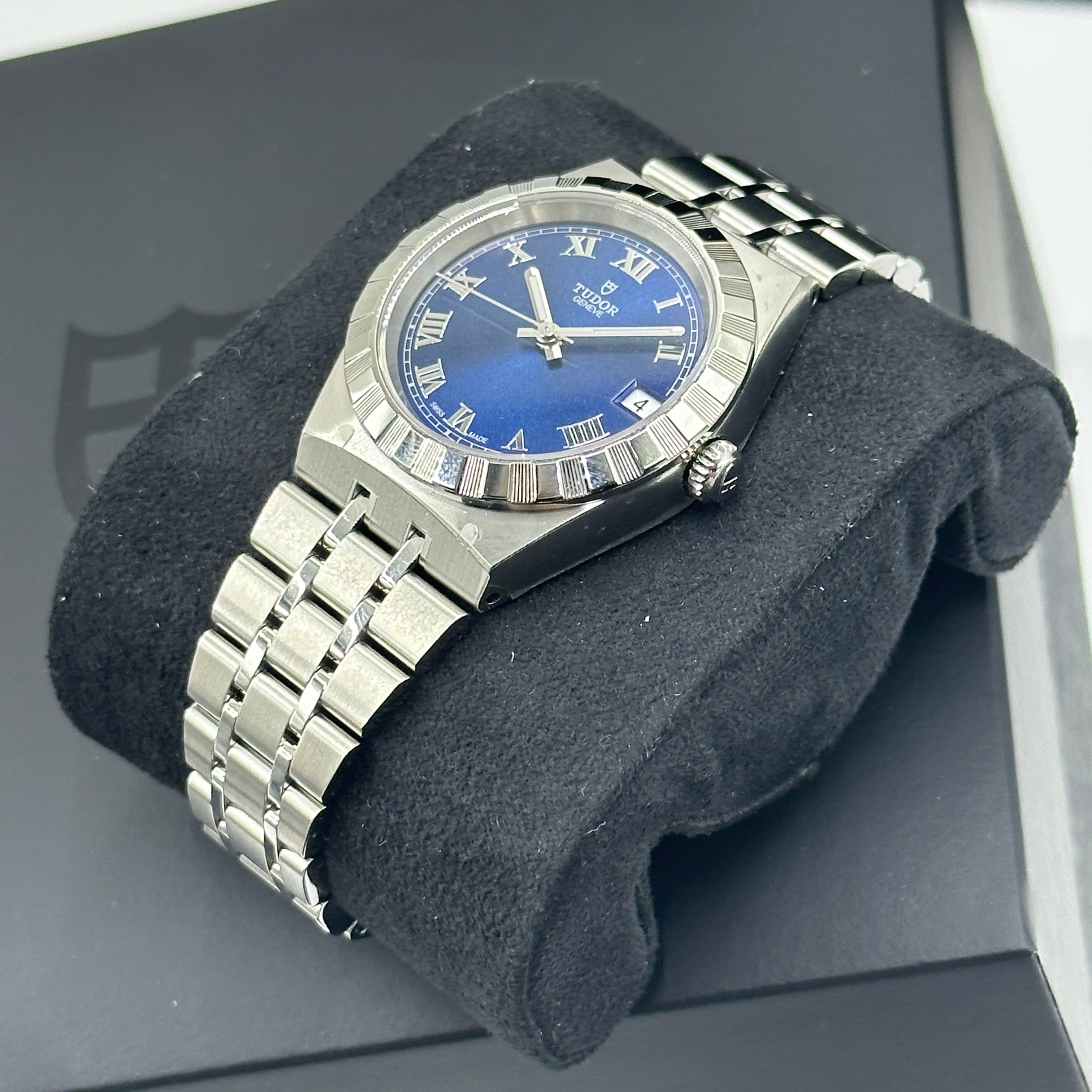 Tudor Royal 34mm 28400-0006 Blue Roman Steel 2023