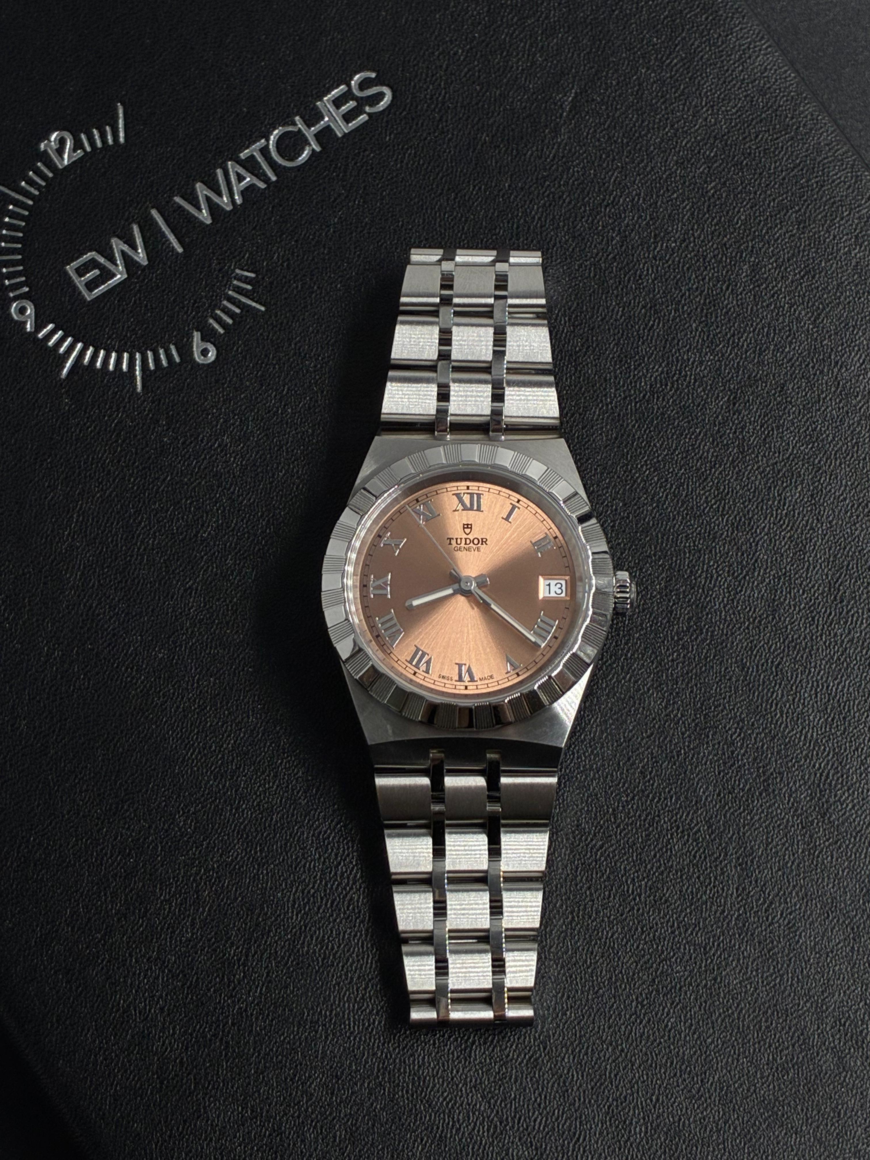 Tudor Royal M28400-0009