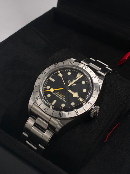 Tudor Black Bay Pro - M79470-0001