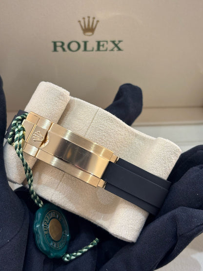 Rolex Cosmograph Daytona 126518 Golden und leuchtend schwarz YML