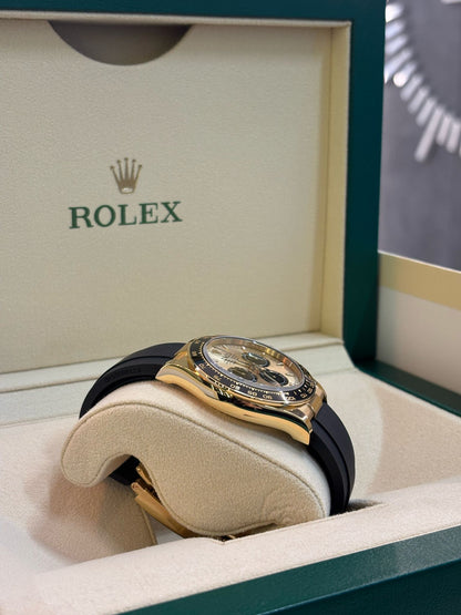 Rolex Cosmograph Daytona 126518 Golden und leuchtend schwarz YML