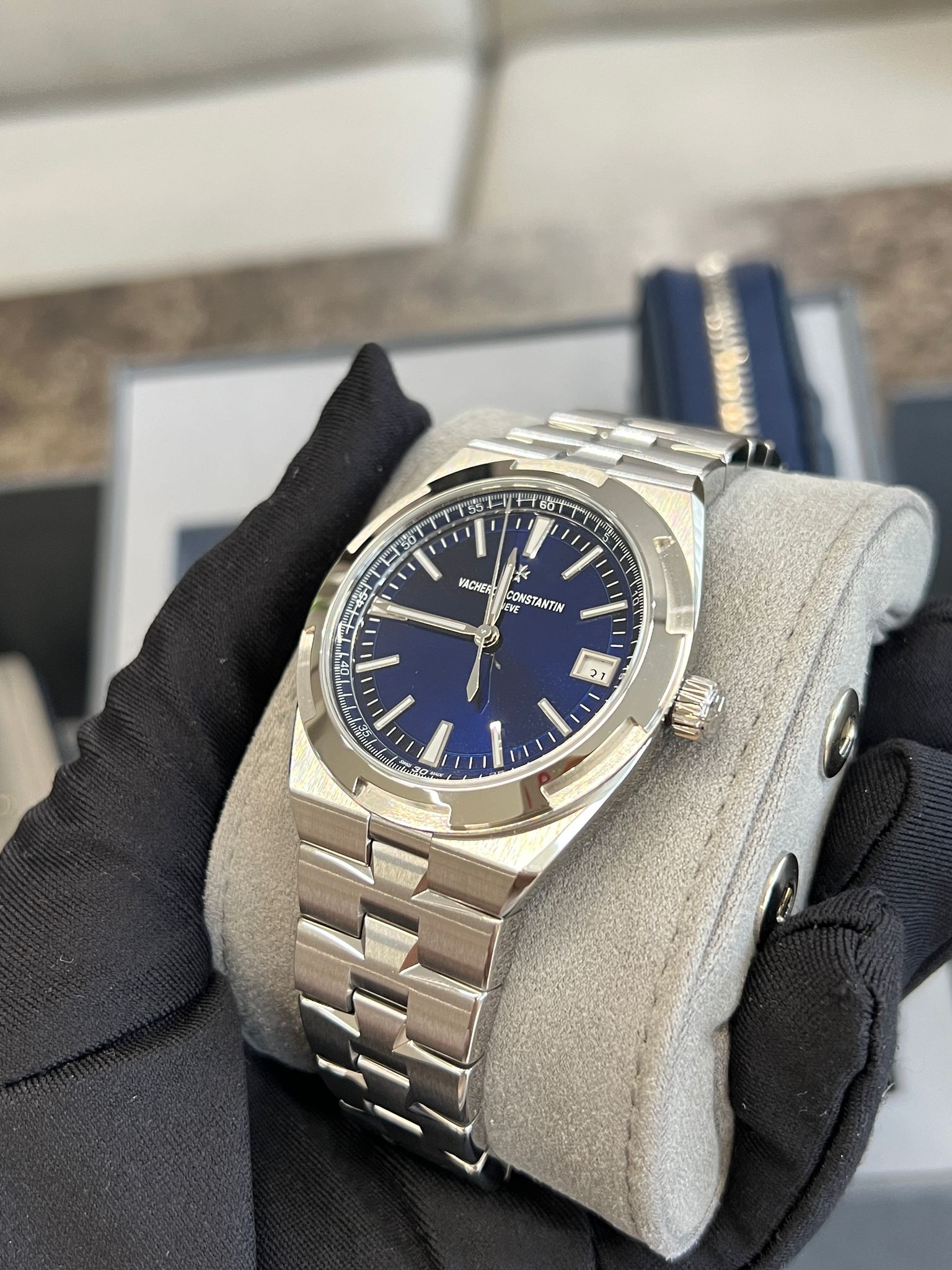 Vacheron Constantin Overseas 4520V/210A-B128 2026