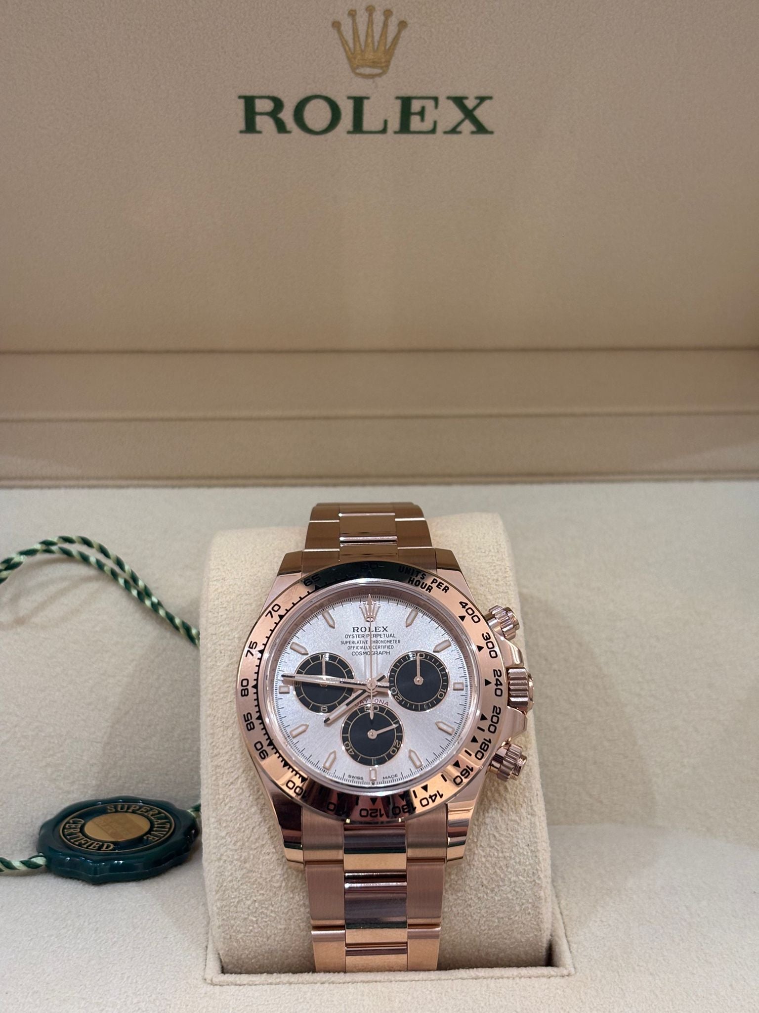 Rolex Cosmograph Daytona 126505 Sundust und leuchtendes Schwarz
