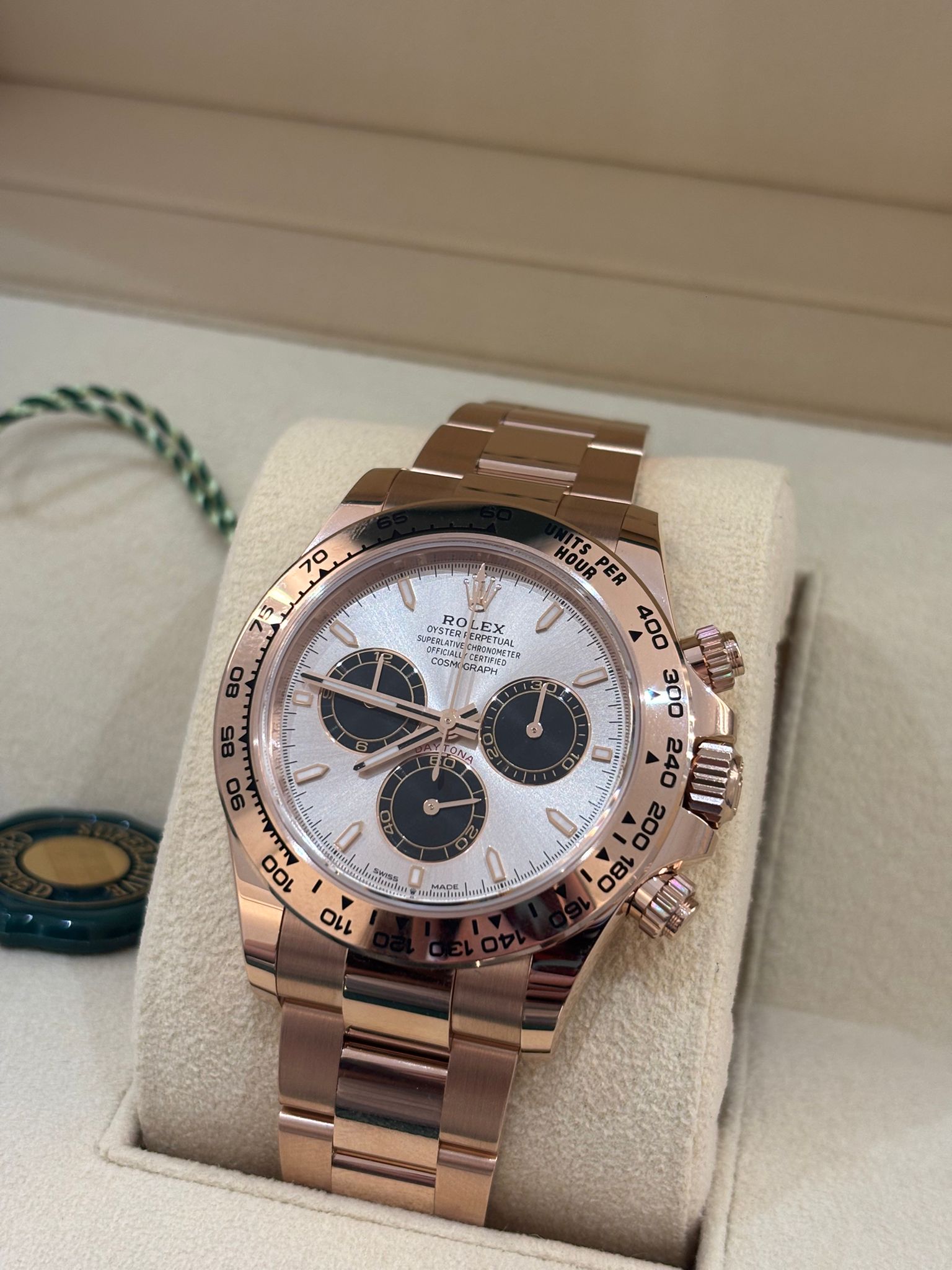 Rolex Cosmograph Daytona 126505 Sundust und leuchtendes Schwarz