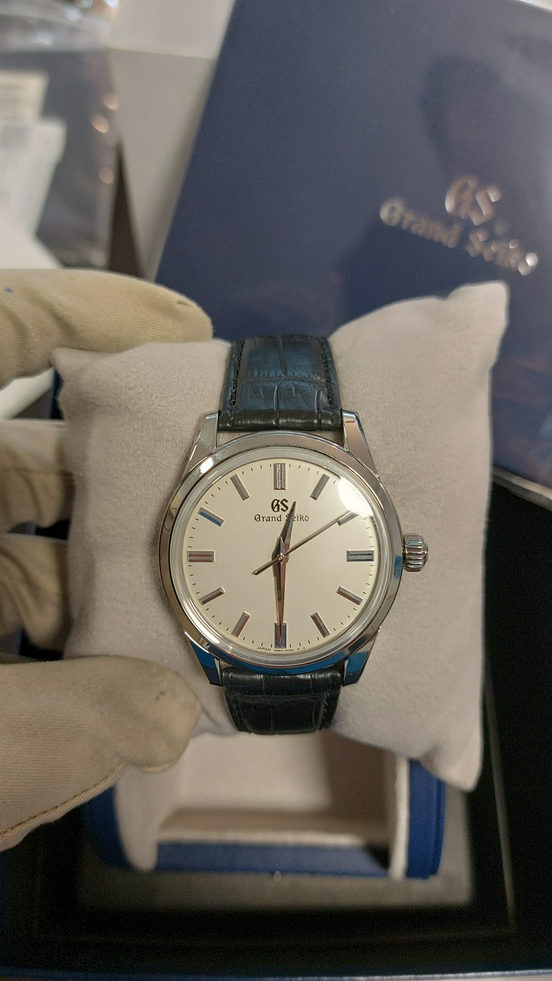 Grand Seiko Elegance SBGW301G 2026