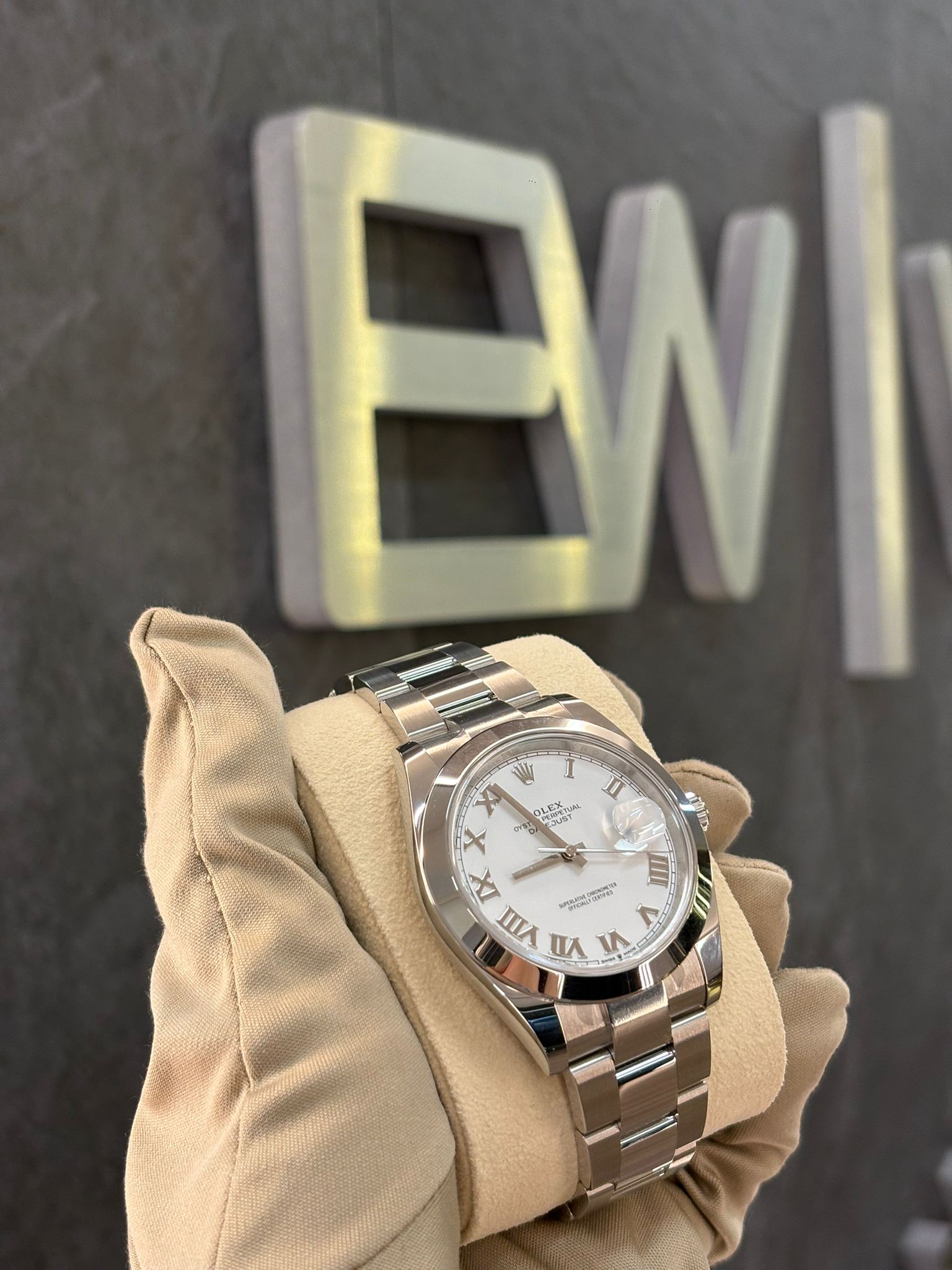 Rolex Datejust 41 126300 Weiße römische Auster 2024
