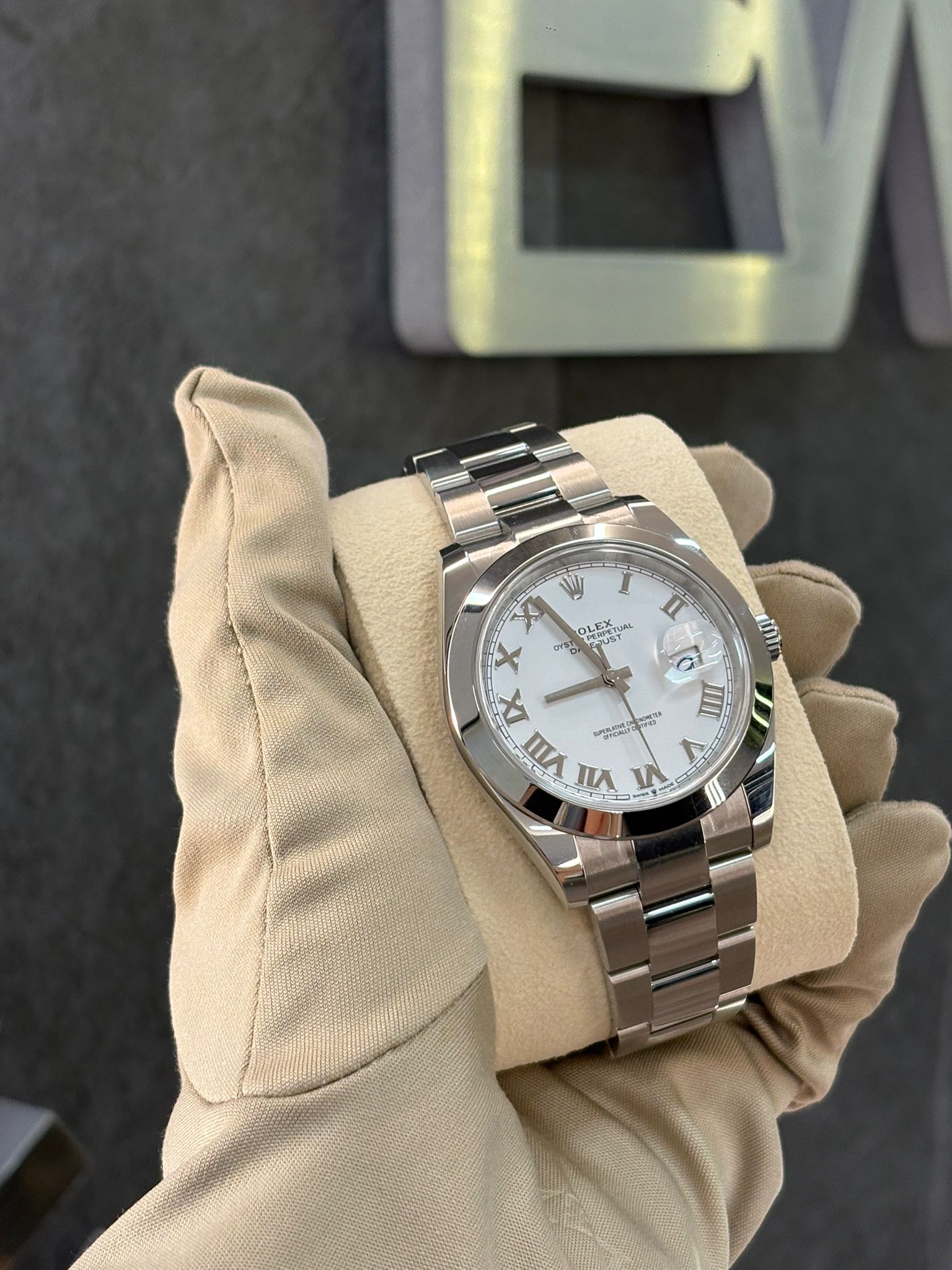 Rolex Datejust 41 126300 Weiße römische Auster 2024