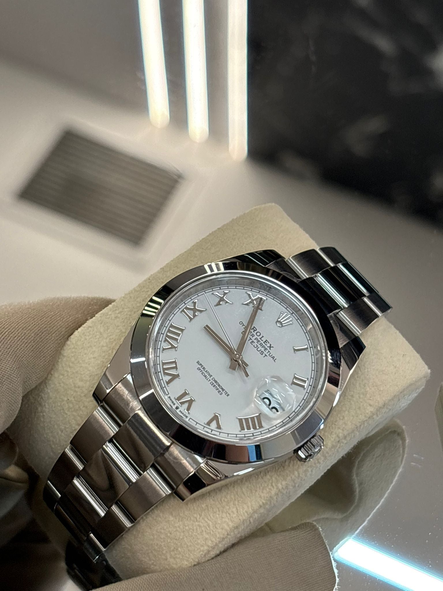 Rolex Datejust 41 126300 Weiße römische Auster 2024