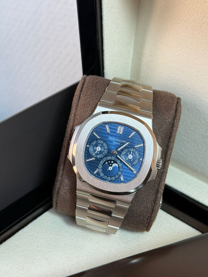 Patek Philippe 5740/1G-001 Nautilus Perpetual Calendar 5740 White Gold / Blue 2026