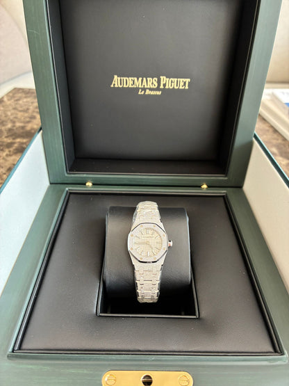 Audemars Piguet Royal Oak Mini Frosted Gold Quartz  67630BC.GG.1312BC.01 2025