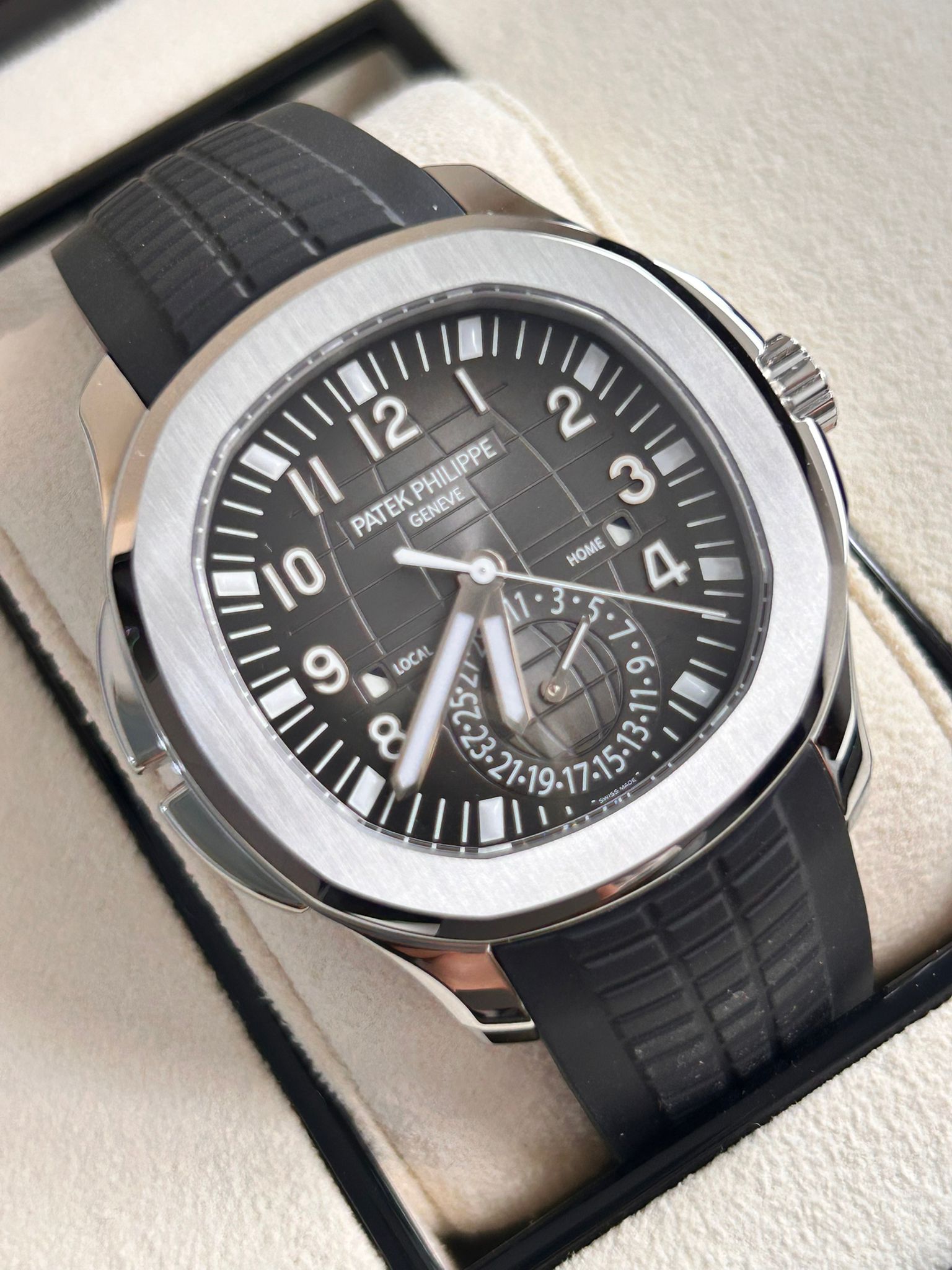 Patek Philippe Aquanaut Travel Time  5164A-001