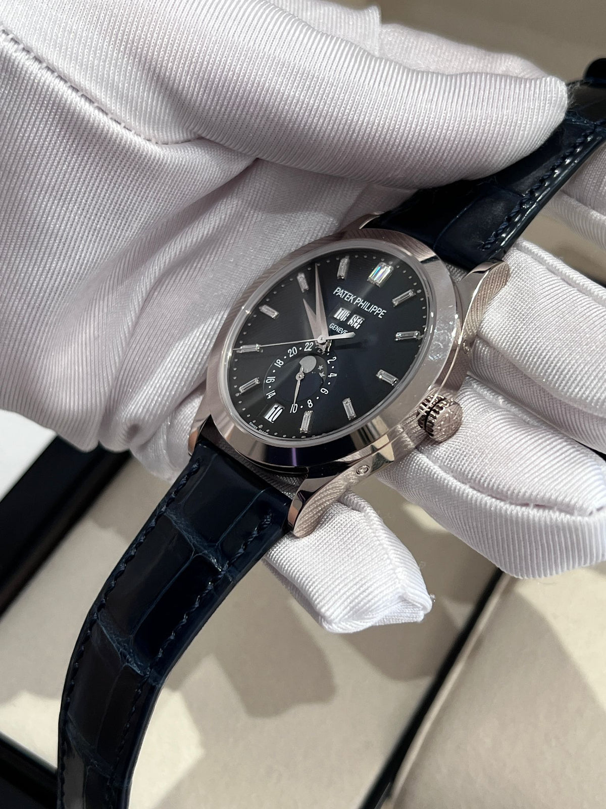Patek Philippe Annual Calendar 5396G‑017 White‑Gold 38.5 MM Blue Dial 2026