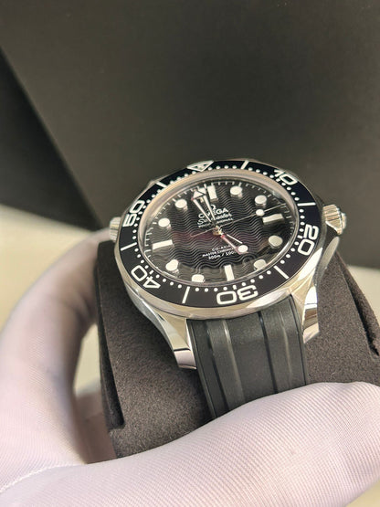 Omega Seamaster Diver 300m 210.32.42.20.01.003