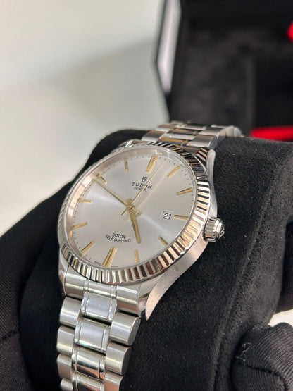 Tudor Style M12710-0005 SILVER