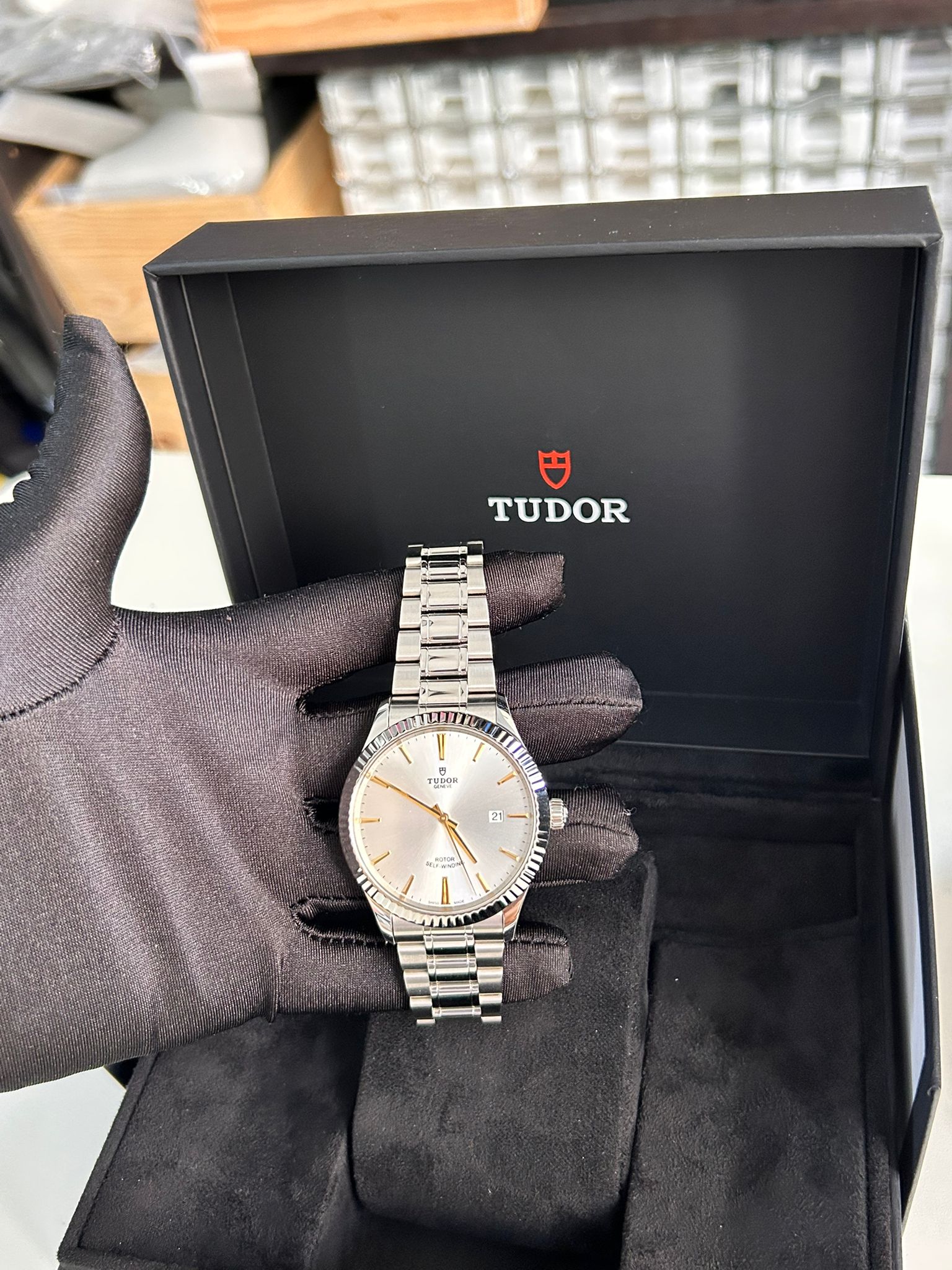 Tudor Style M12710-0005 SILVER