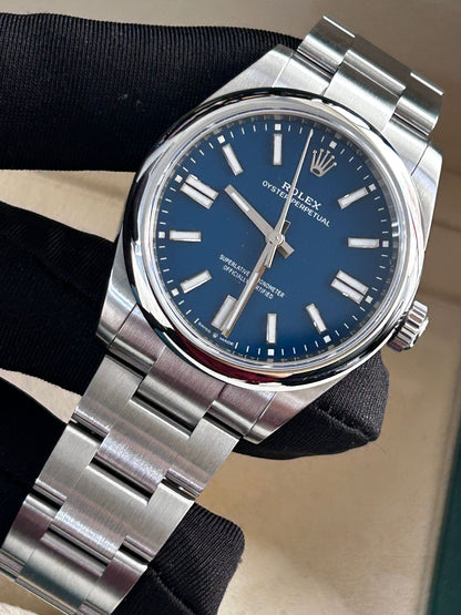 Rolex Oyster Perpetual 41 134300-0009 NEW BLUE