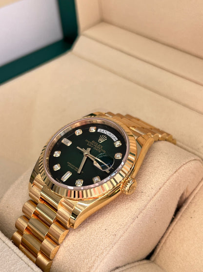 Rolex Day-Date 36 128238G Green Ombre 2024