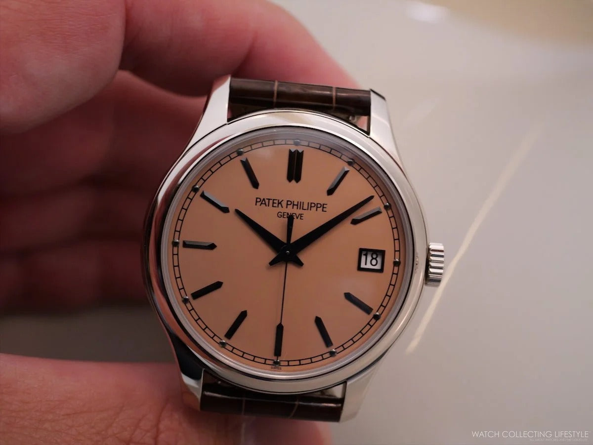 Patek Philippe Calatrava 5227G-015 2025