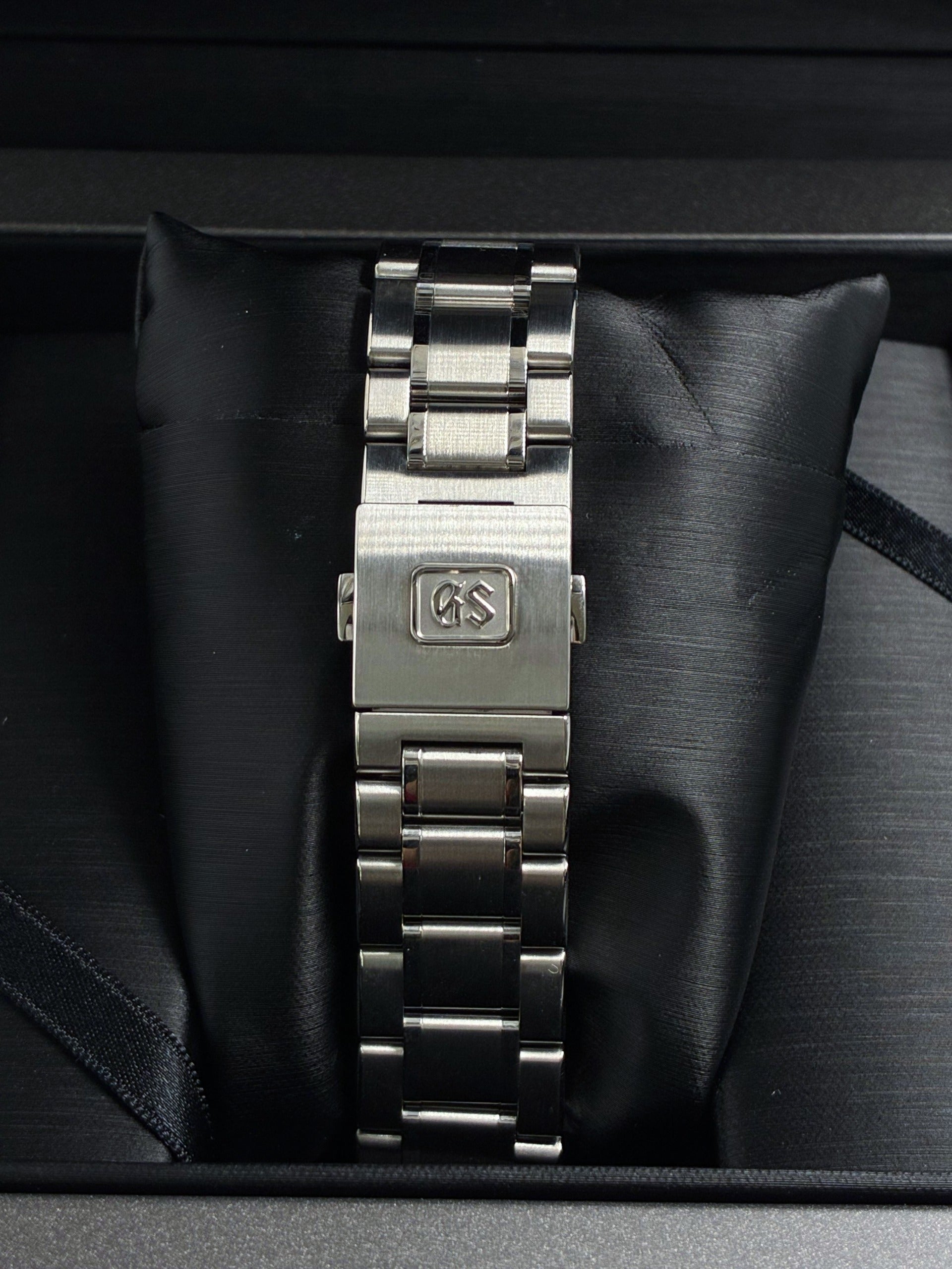 Grand Seiko SBGH273G 2026