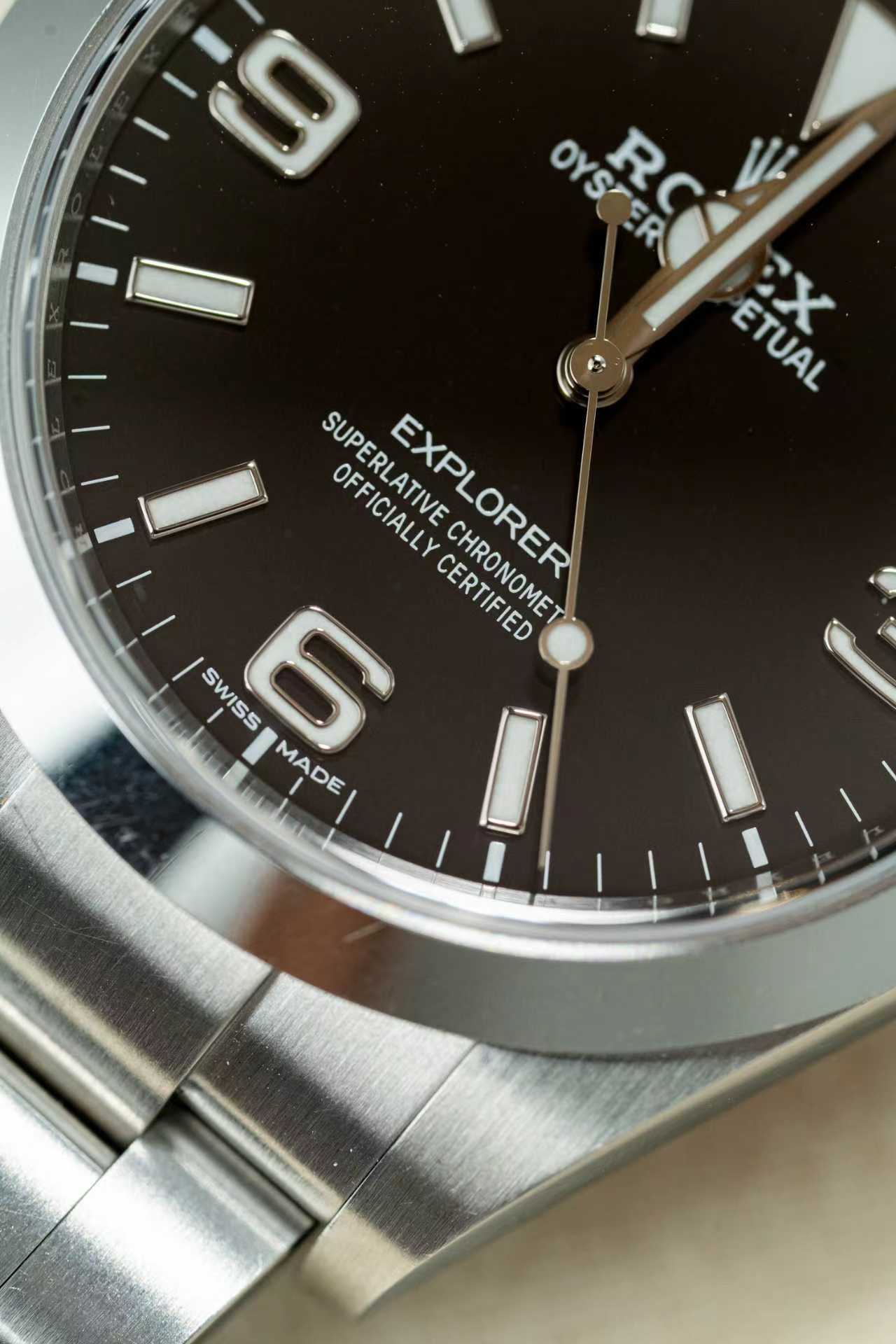 Rolex Explorer 214270 Black 2017 Full Set